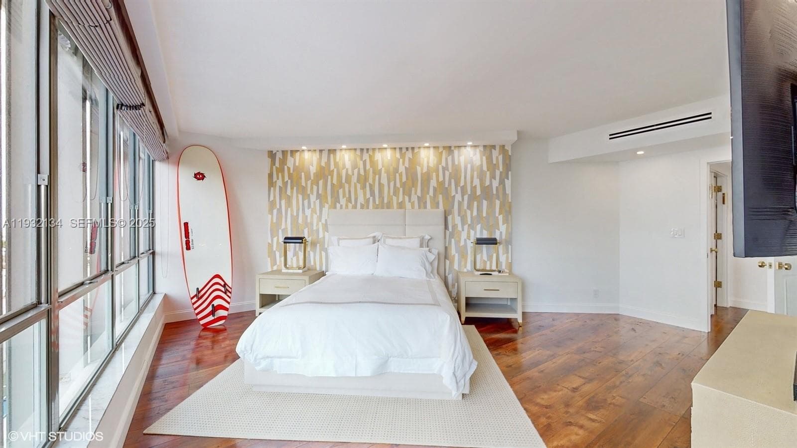 10155 Collins Ave 410 photo 25