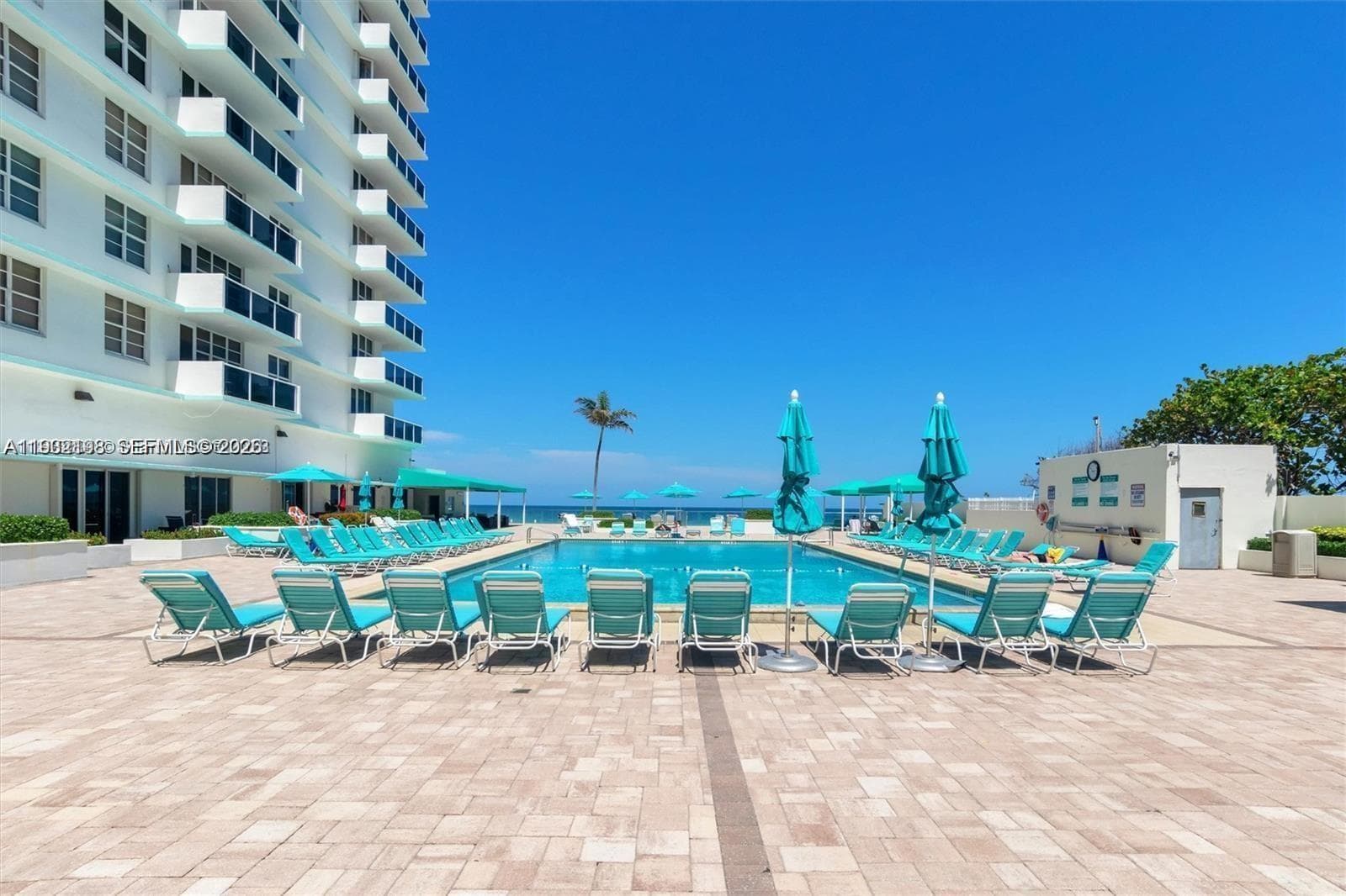 3725 Ocean Dr 5
