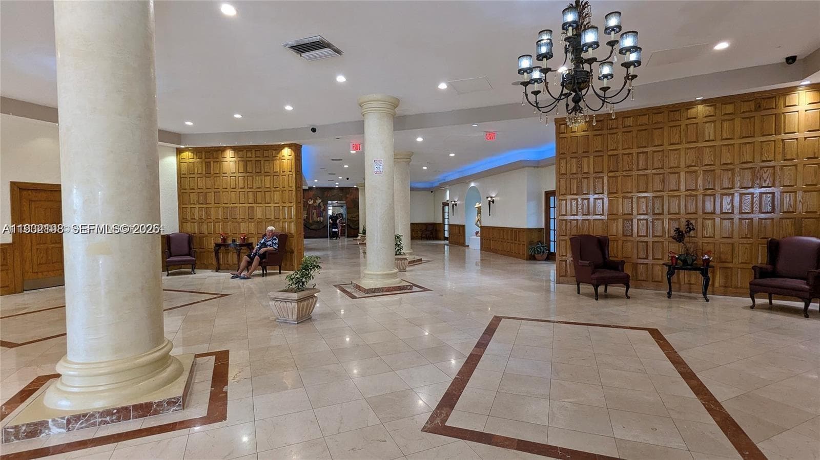 3725 Ocean Dr 508 photo 8