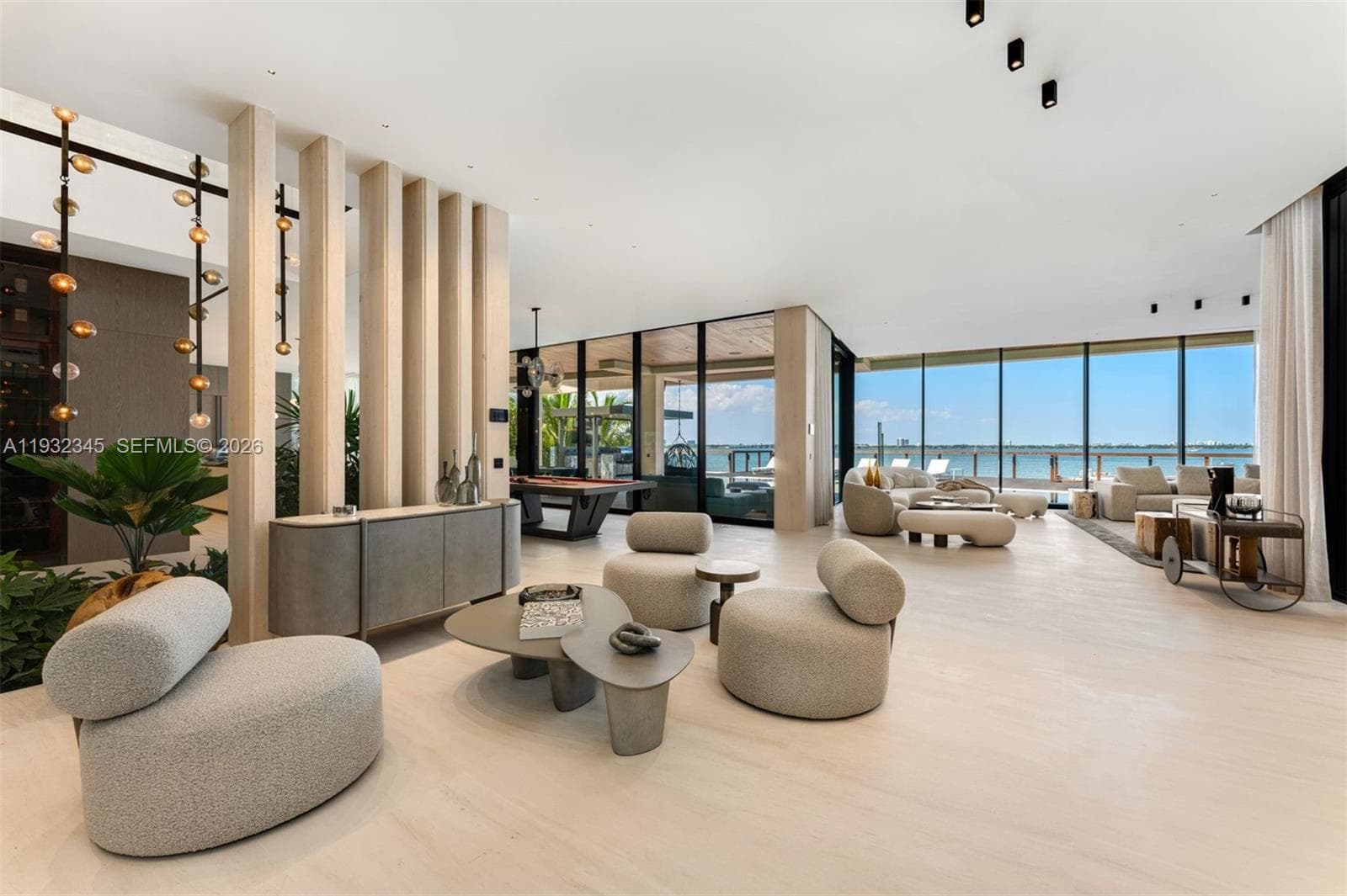 1413 Venetian Way 5