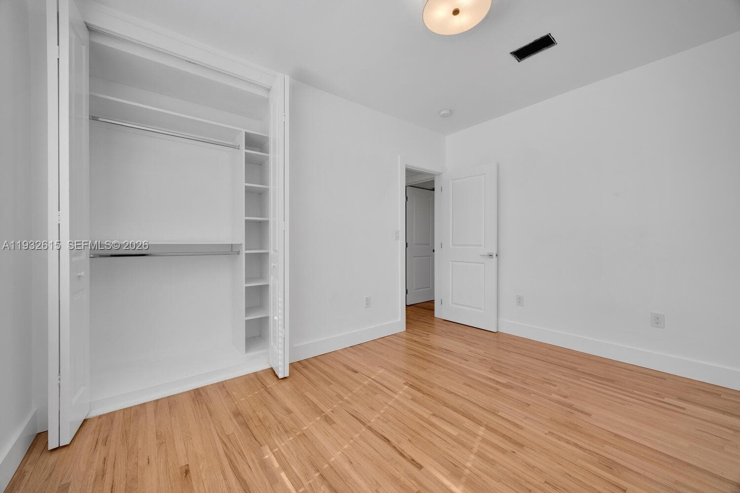 3551 20th St photo 18
