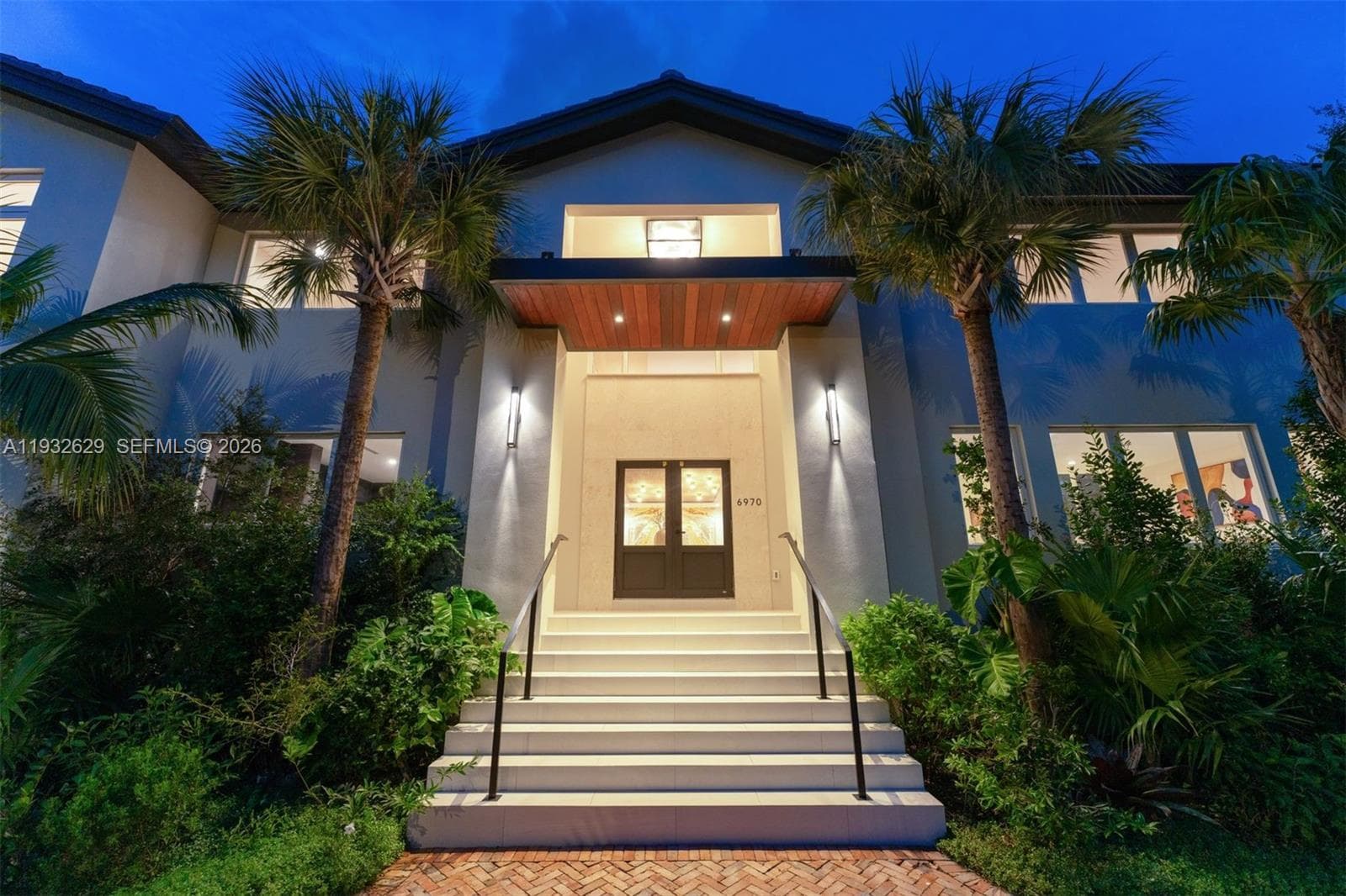 6970 Sunrise Dr photo 12