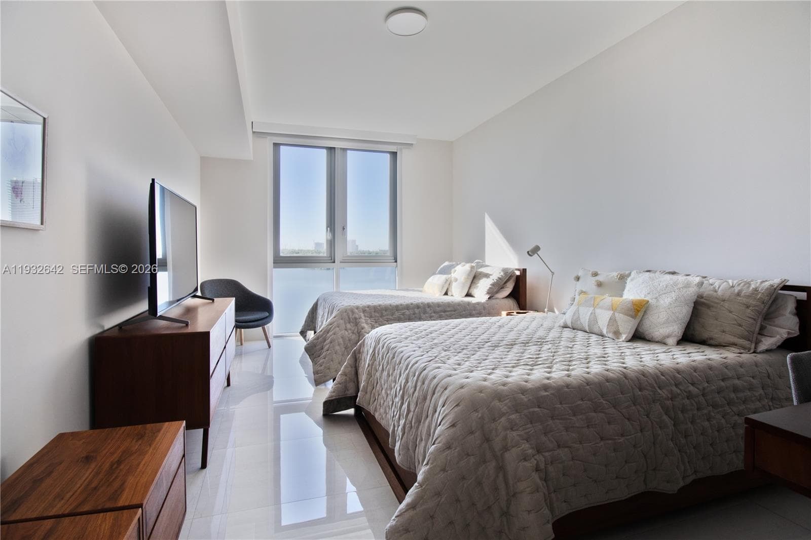 17111 Biscayne Blvd 410 photo 12