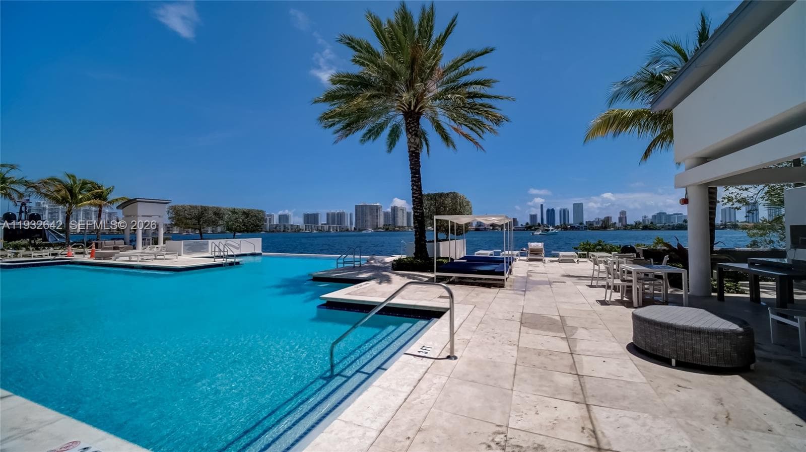 17111 Biscayne Blvd 410 photo 19