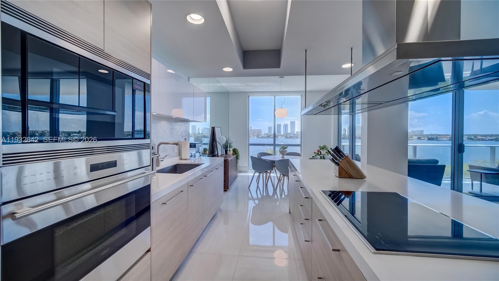 17111 Biscayne Blvd 410 photo 8