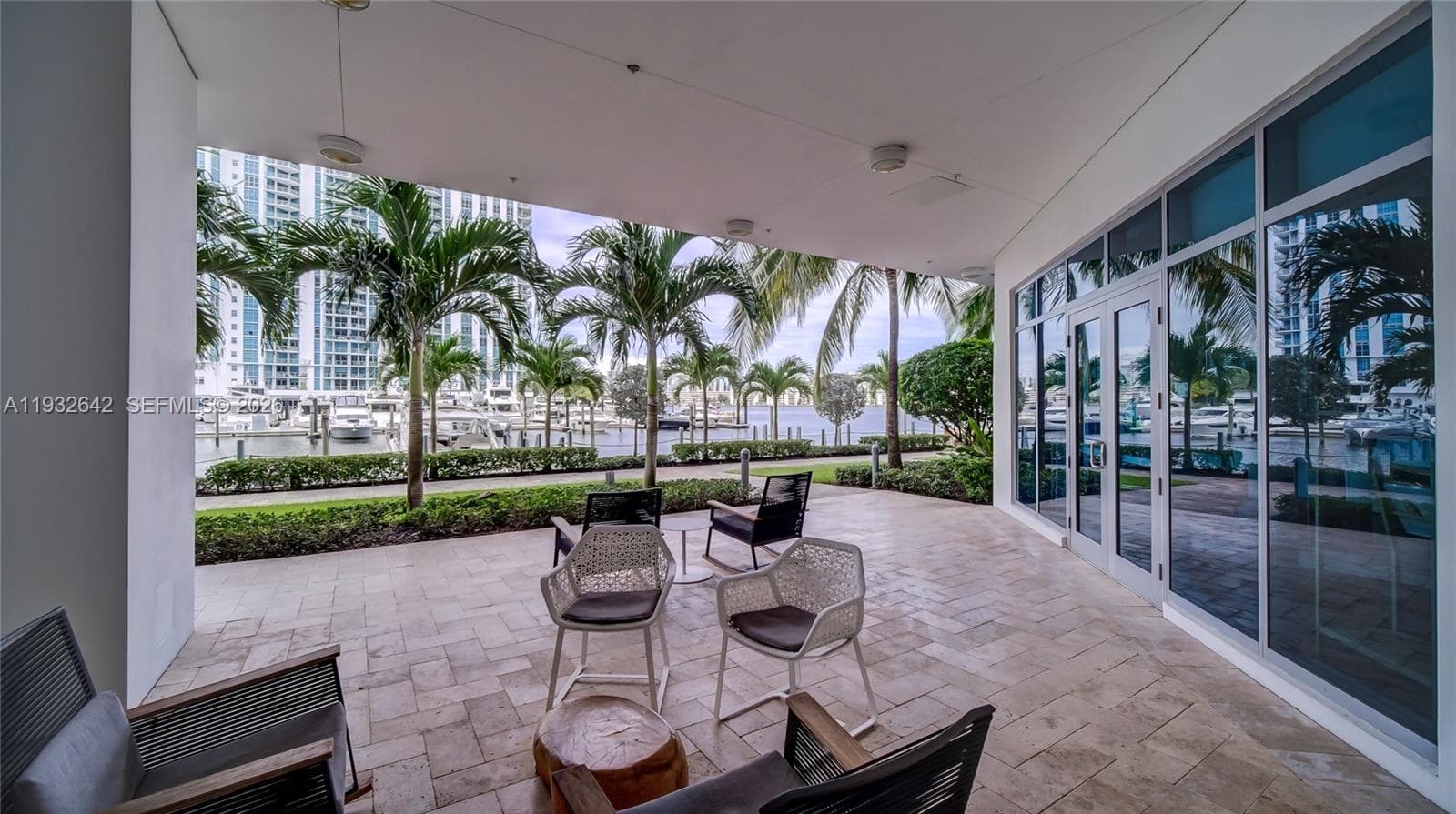 17111 Biscayne Blvd 410 photo 25