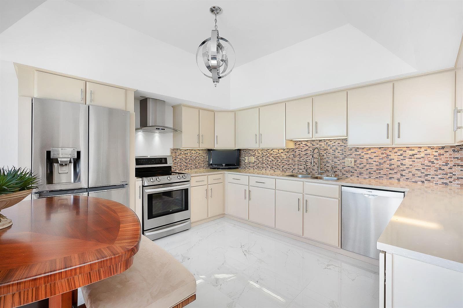 4001 N Ocean Boulevard Ph3 photo 6