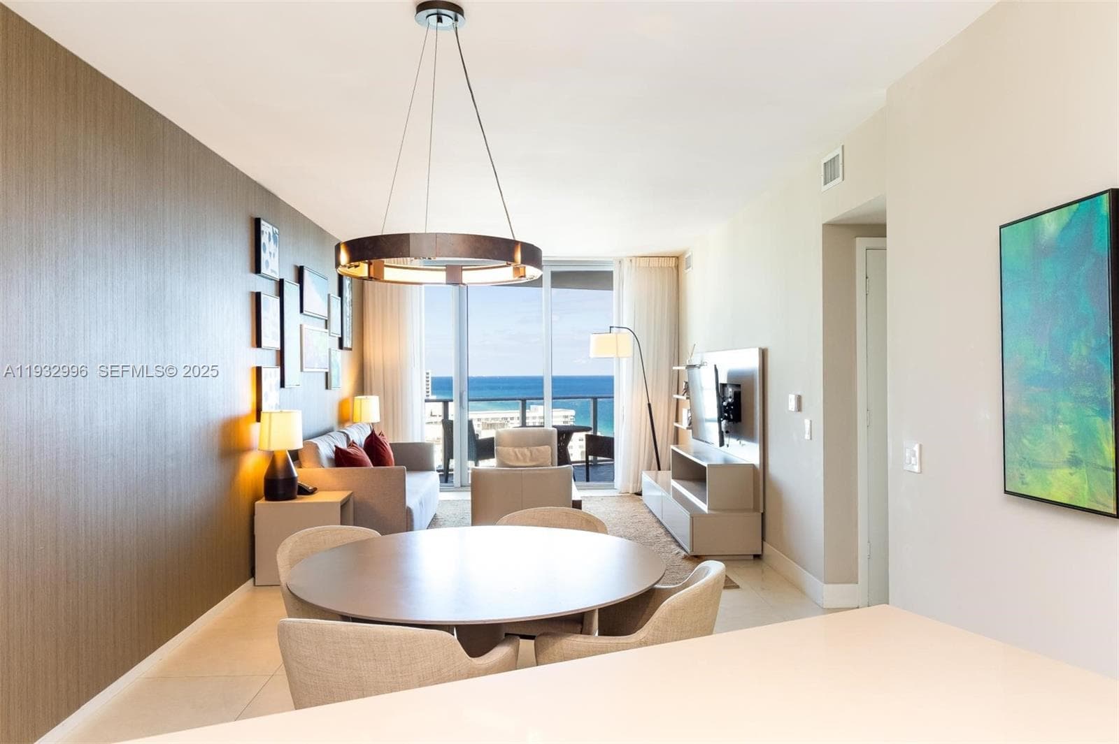 4111 Ocean Dr 5