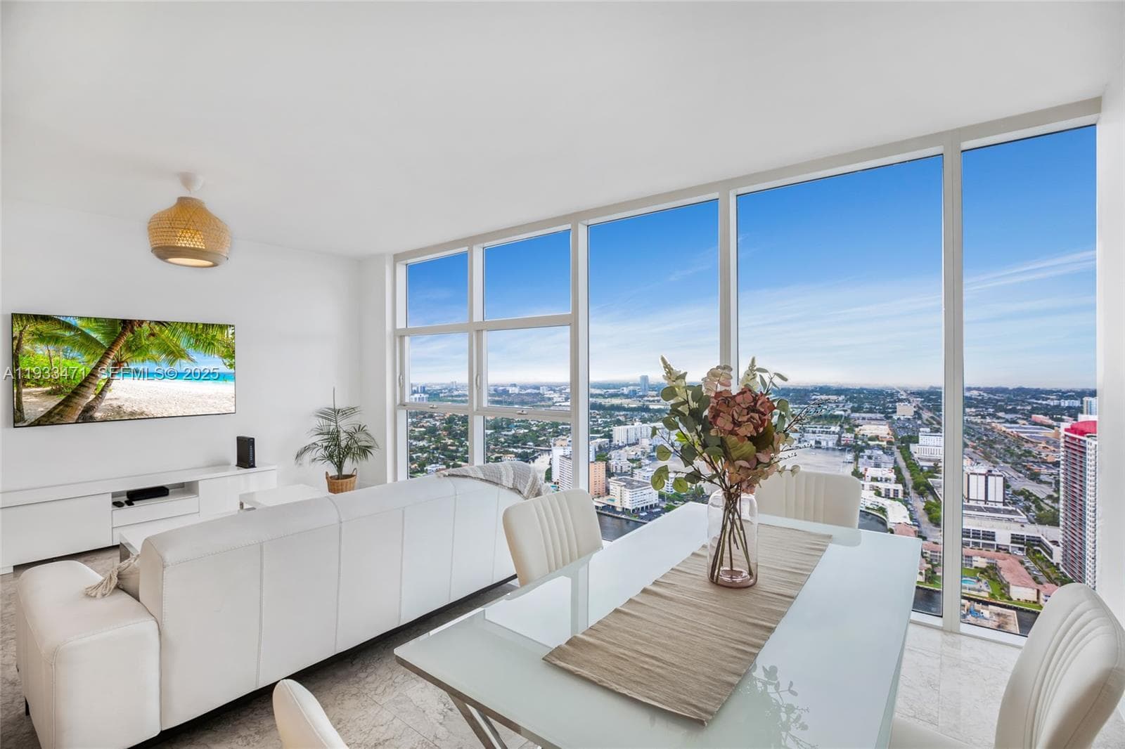 1830 S Ocean Dr 4707 photo 7