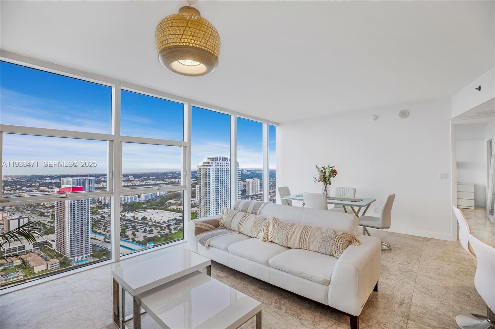 1830 S Ocean Dr 4707 photo 8