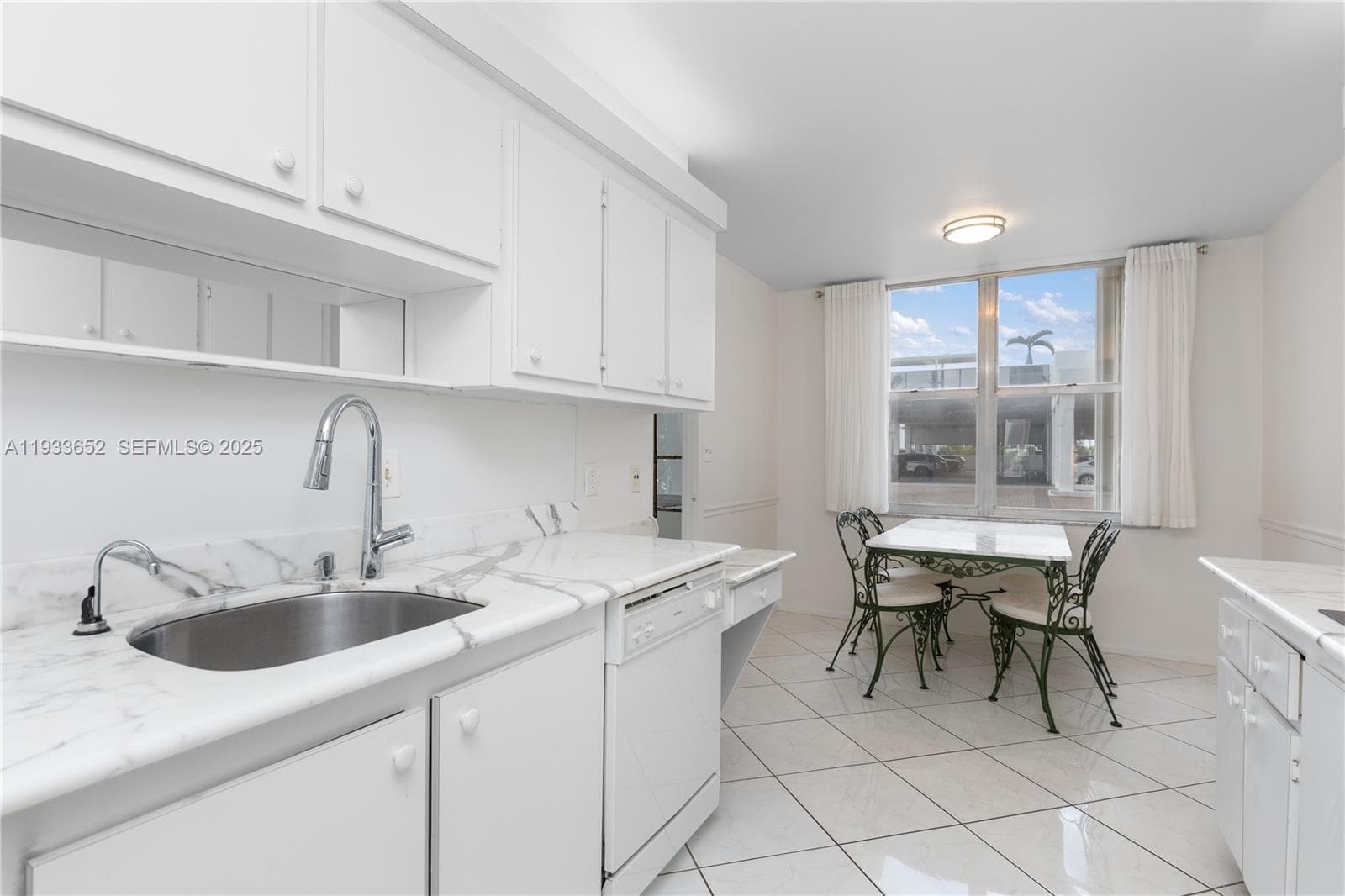 2751 S Ocean Dr 208S photo 12