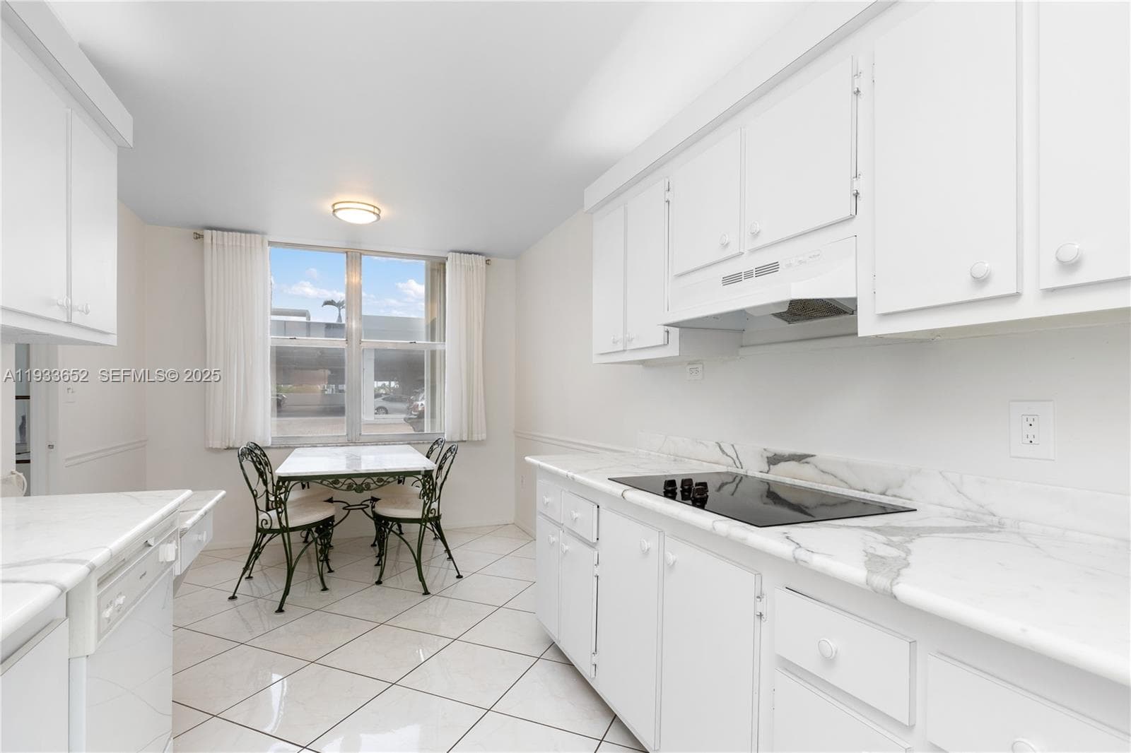 2751 S Ocean Dr 208S photo 11