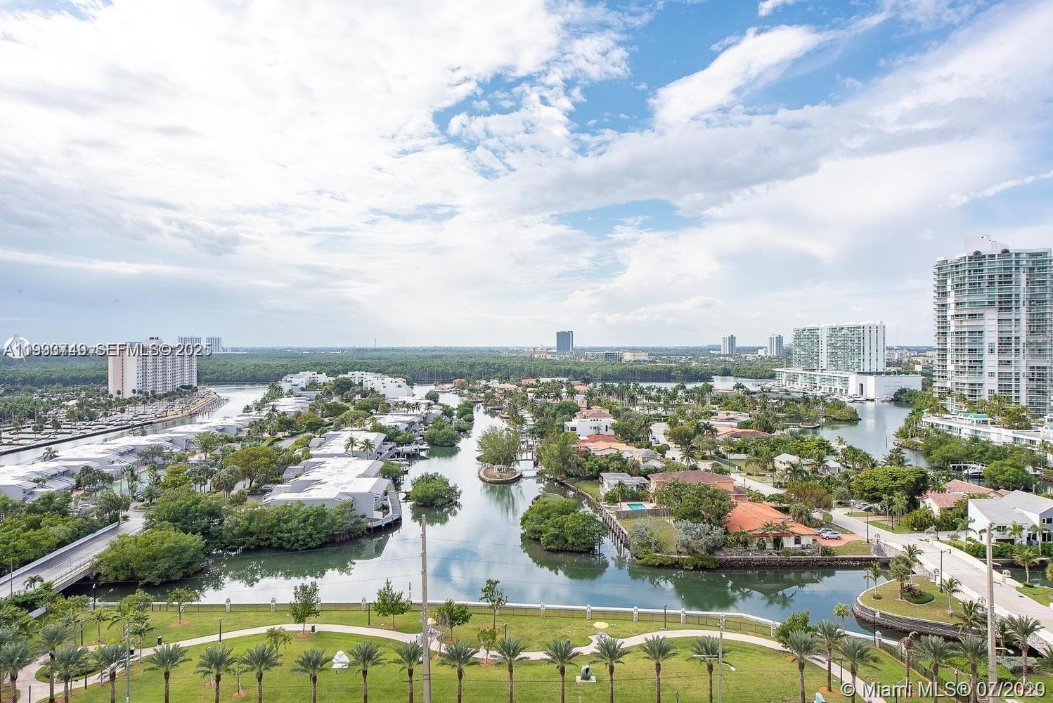 16051 Collins Ave 1503 photo 6