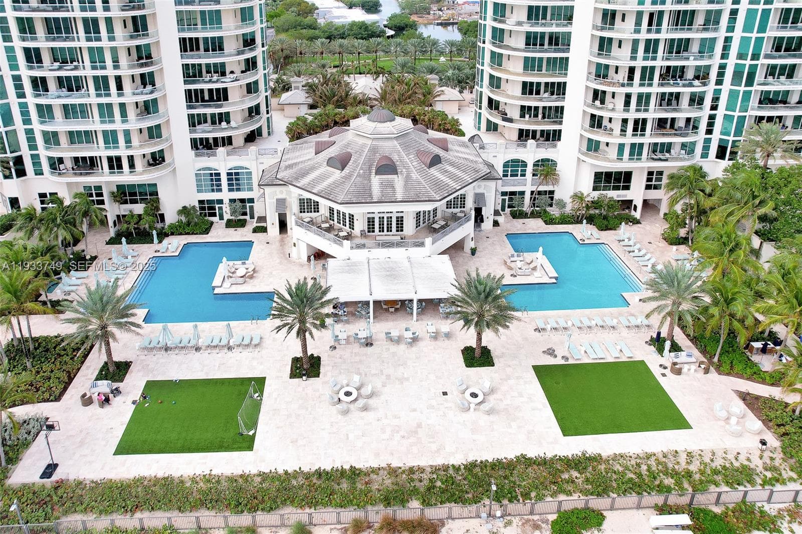 16051 Collins Ave 1503 photo 16