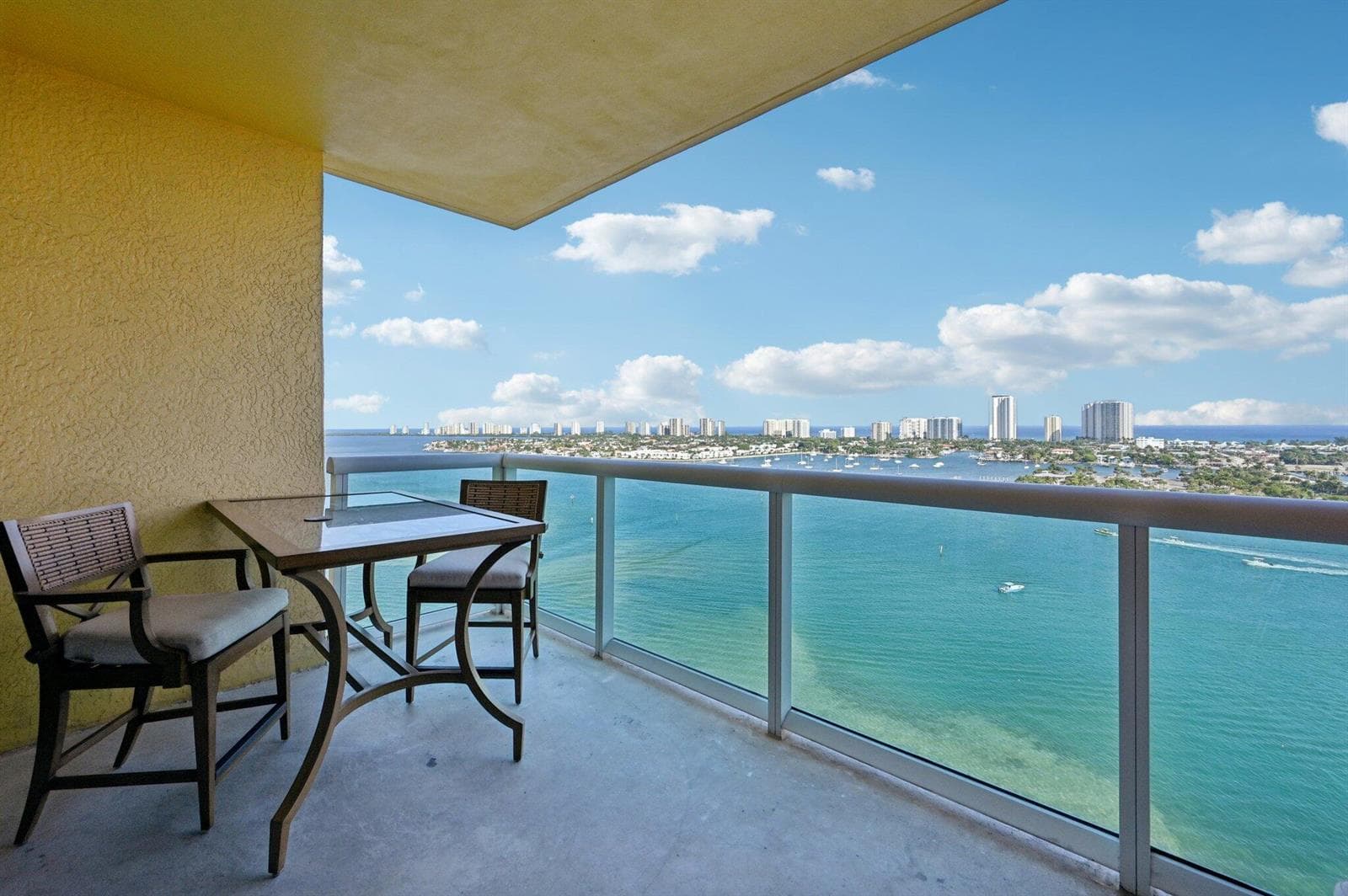 2640 Lake Shore Drive #1810 2