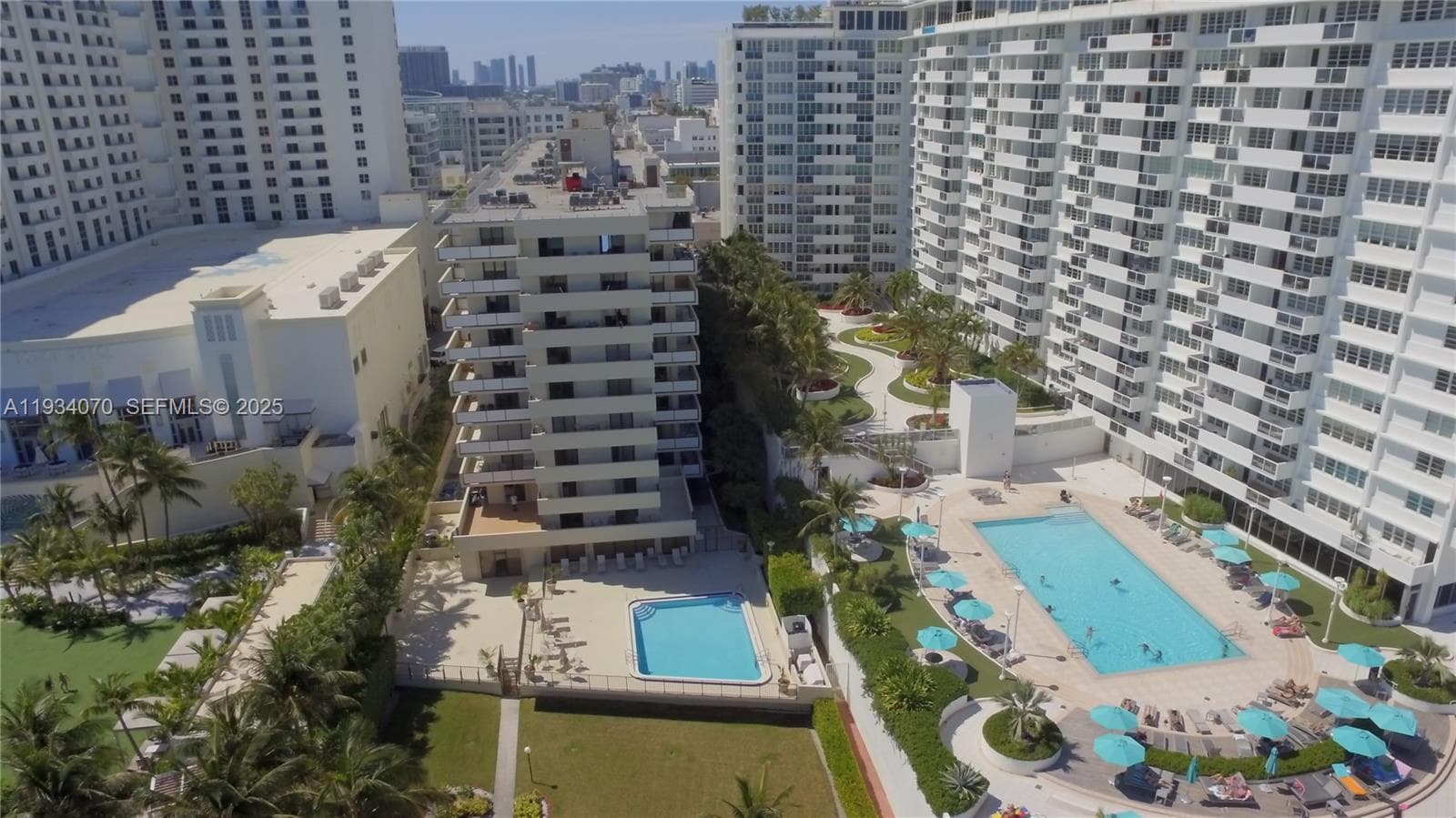 1623 Collins Ave 218 photo 18