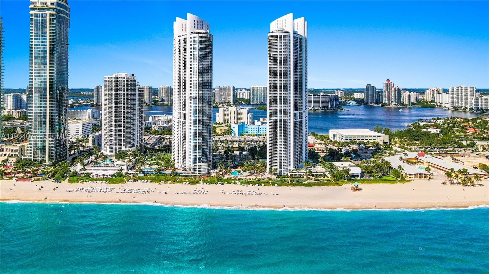 18201 Collins Ave 5
