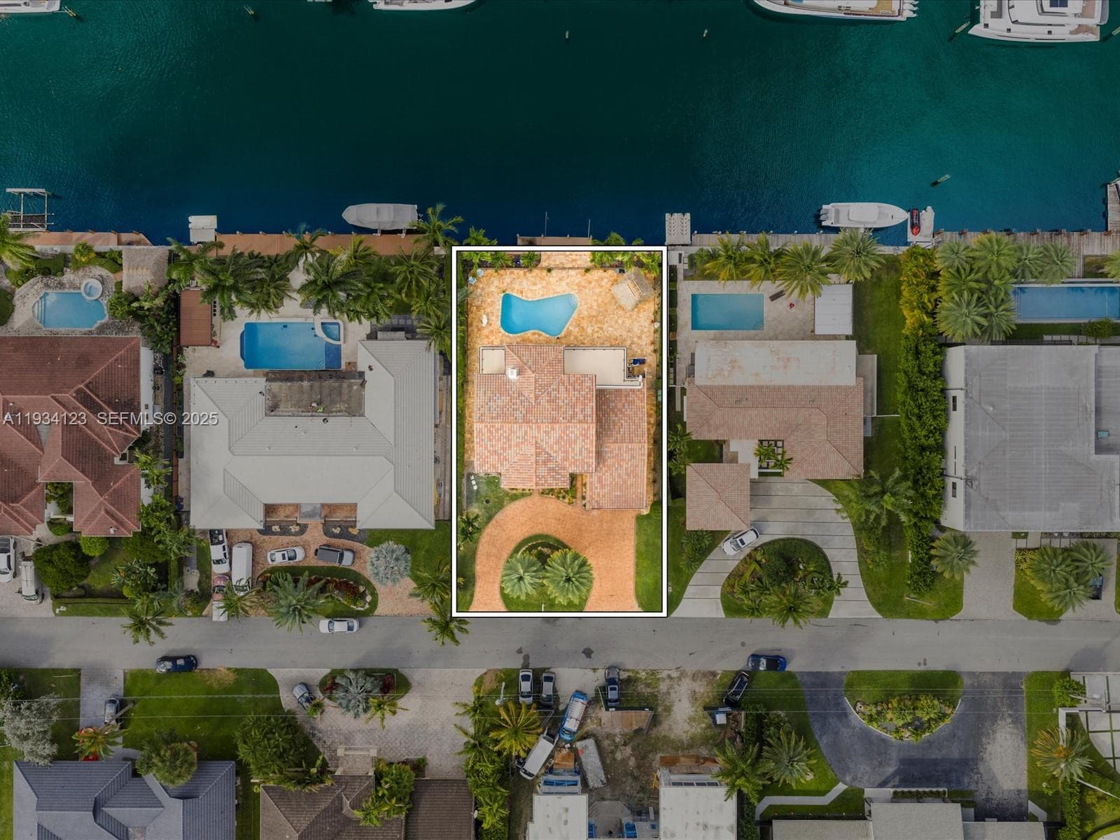 624 Palm Dr 5
