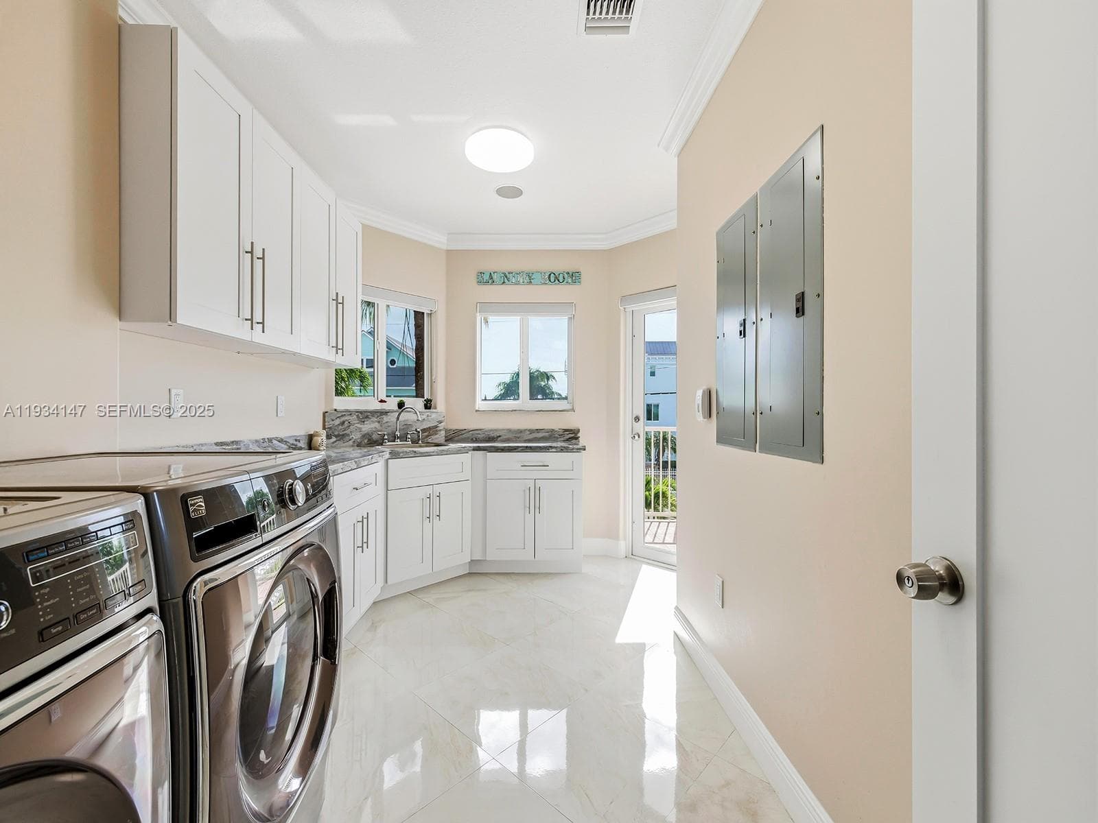 112 Bounty Ln photo 15