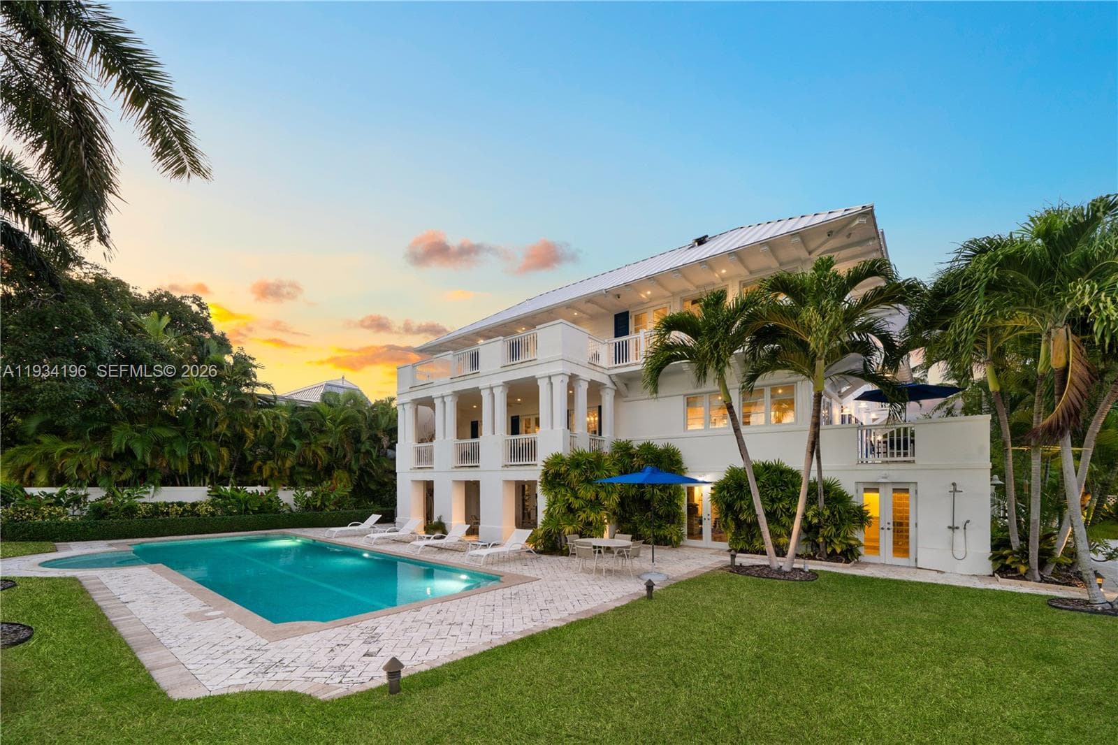 100 Cape Florida Dr photo 6