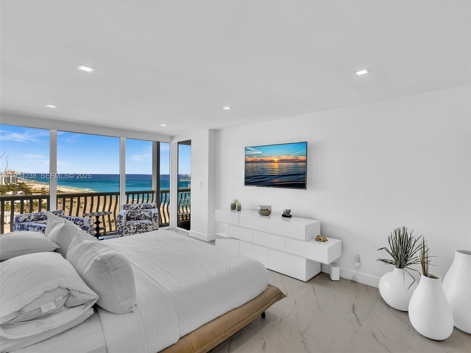 2200 Ocean Ln 2103 photo 22