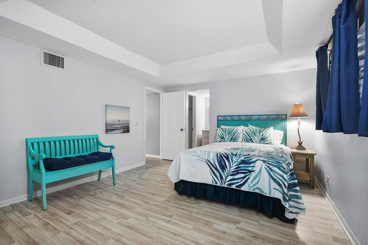 2525 Florida Boulevard 130 photo 12