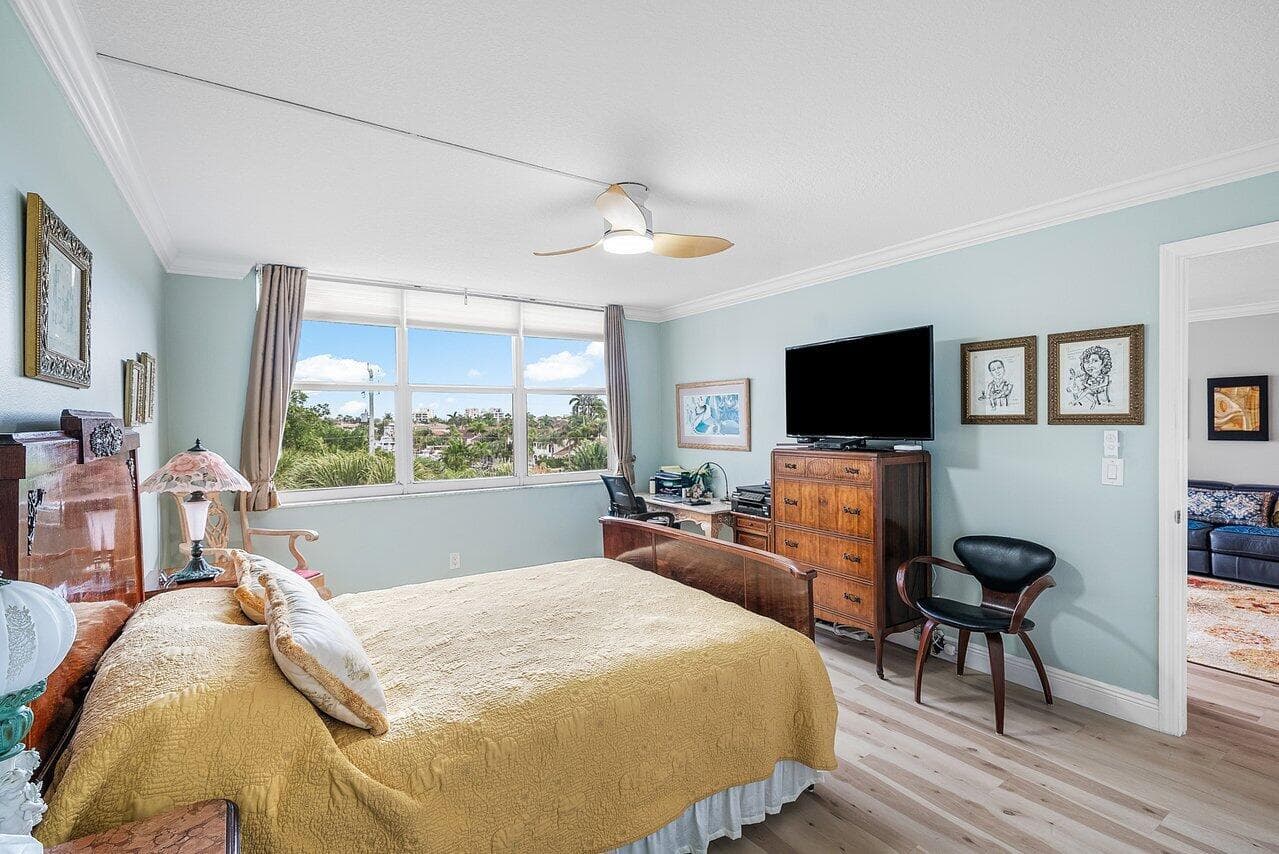 2809 Florida Boulevard 408 photo 17