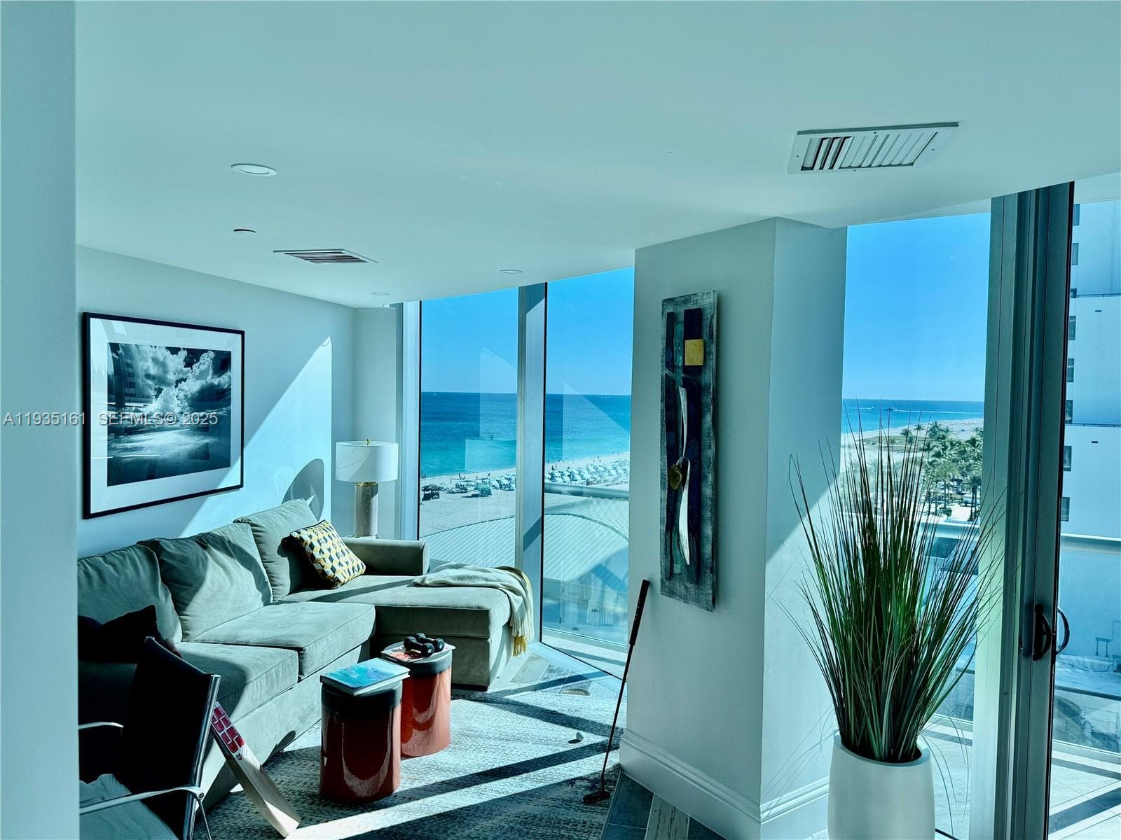 1200 Holiday Dr 5