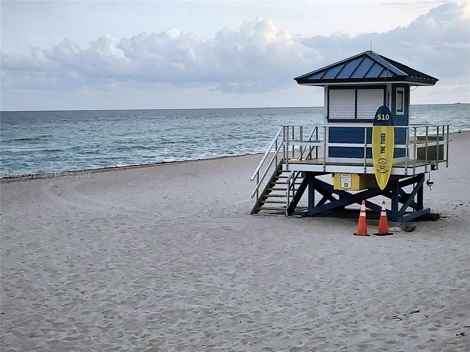 3725 S Ocean Dr 425 photo 20