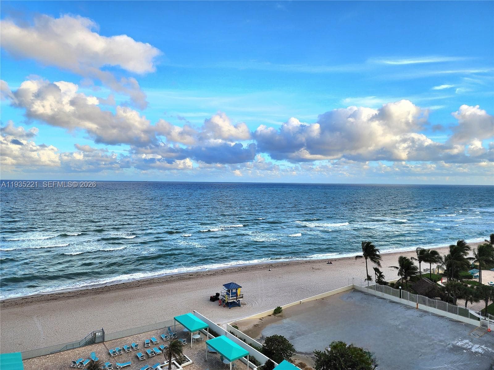 3725 S Ocean Dr 425 photo 18