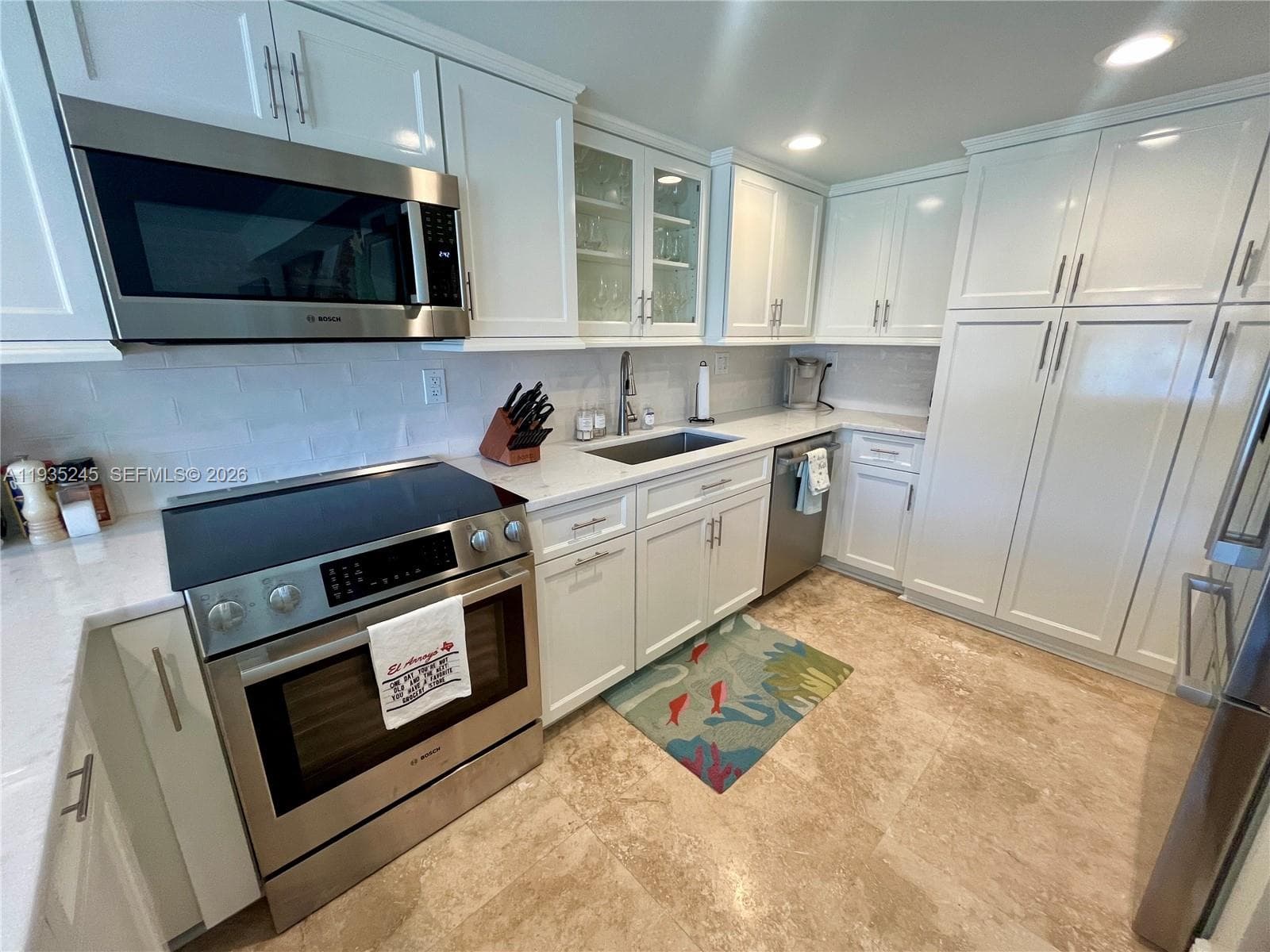 1501 Ocean Bay Dr B7 photo 23