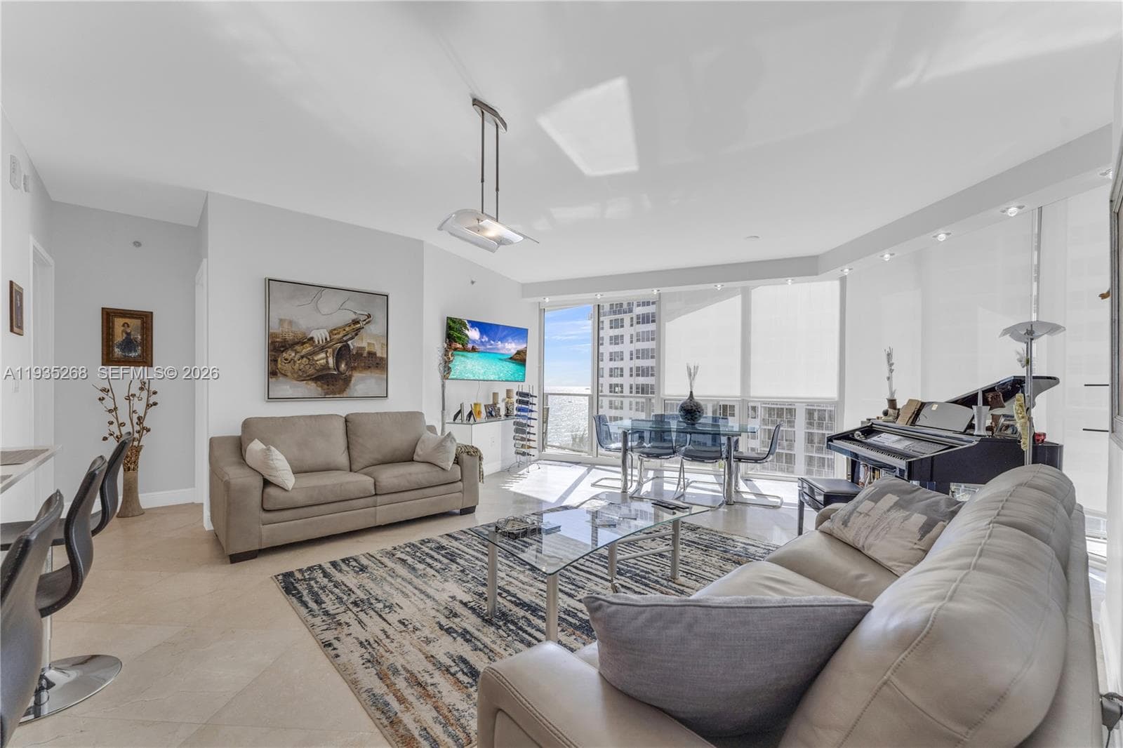 3101 Ocean Dr 606 photo 9