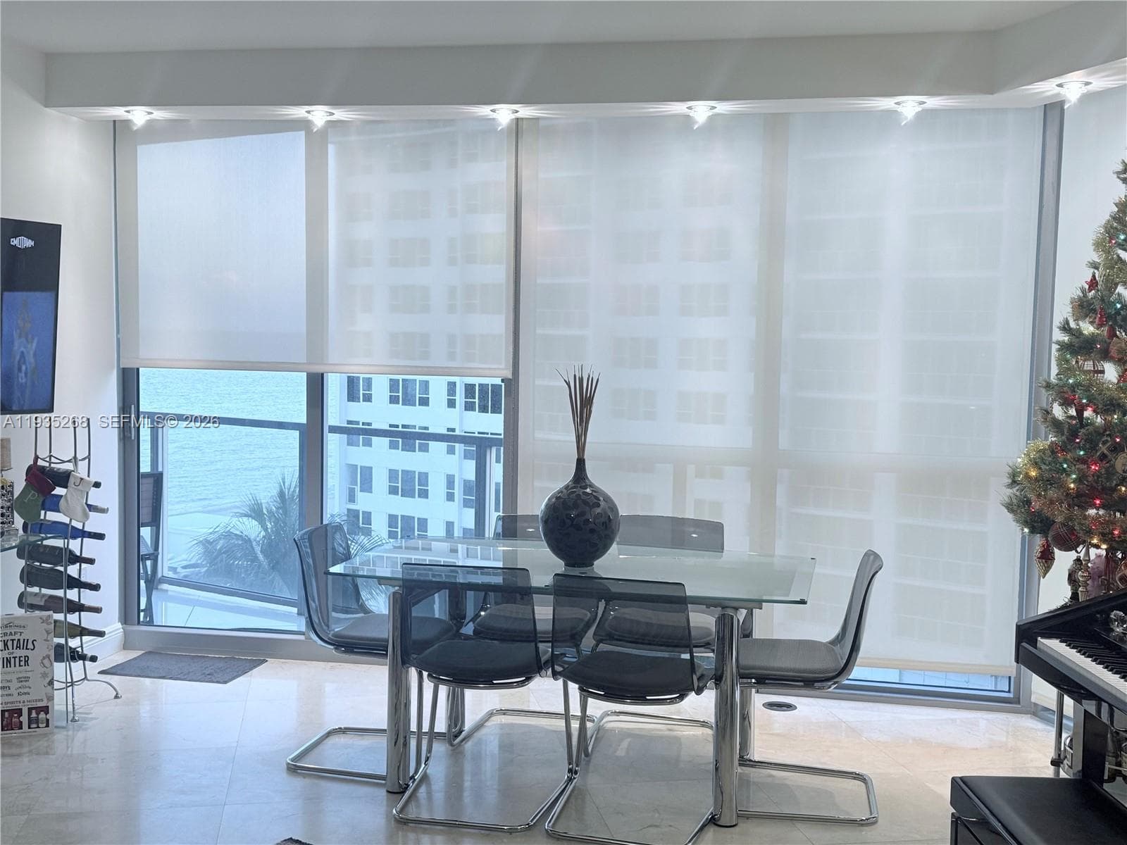 3101 Ocean Dr 606 photo 25