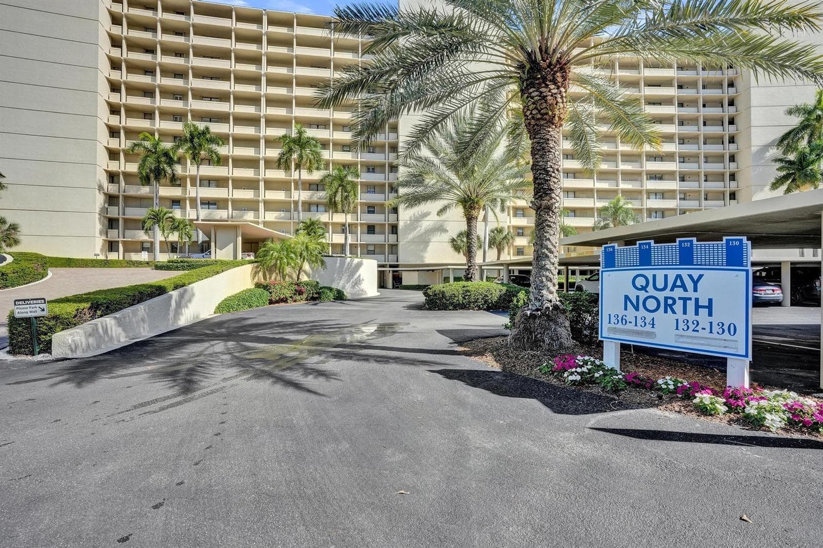 132 Lakeshore Drive #317 3