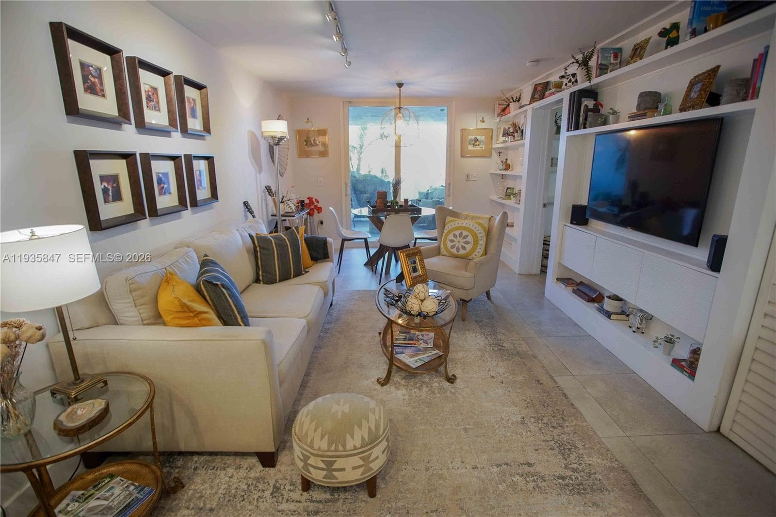 5880 Collins Ave 302 photo 10