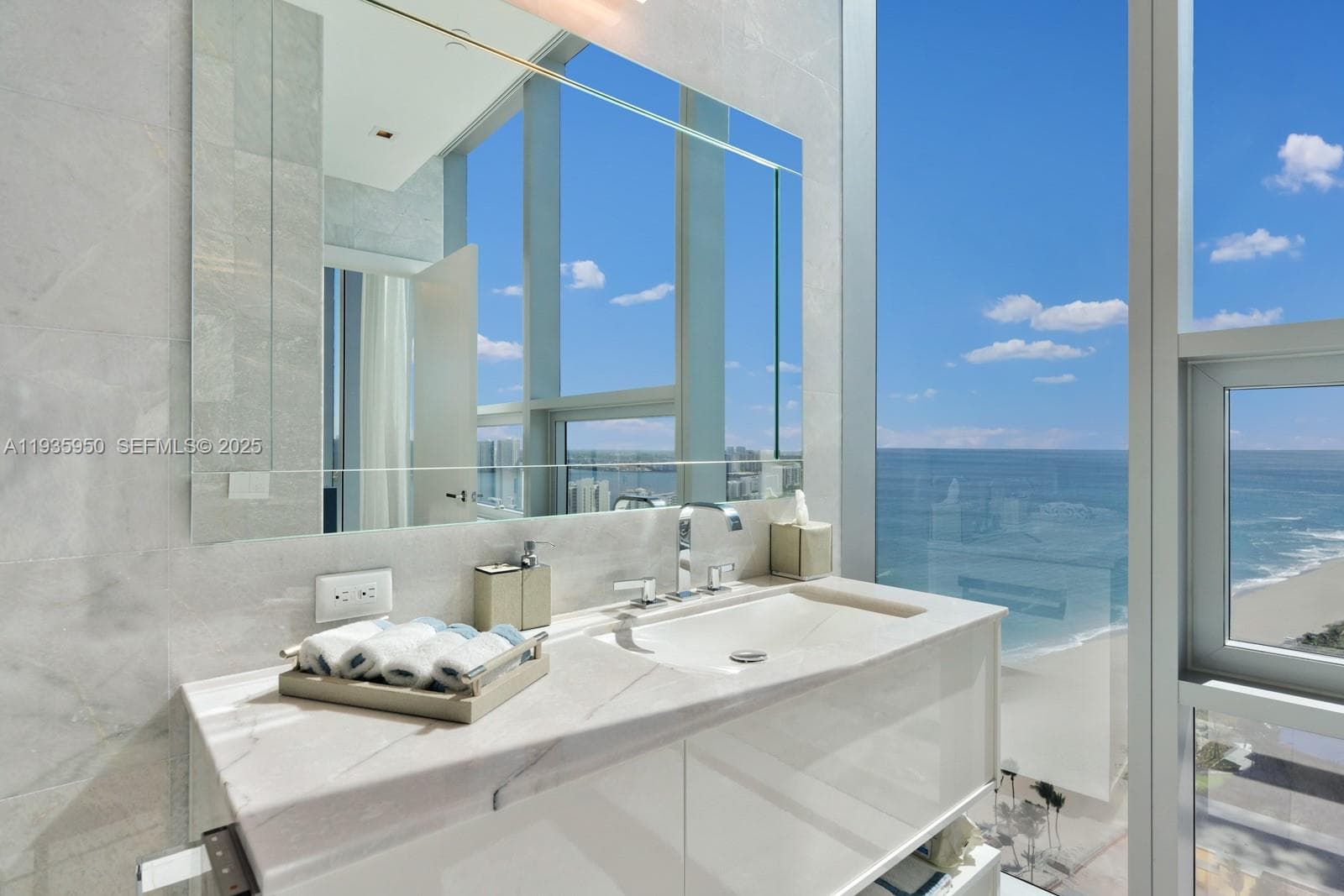 18501 Collins Ave 2304 photo 25