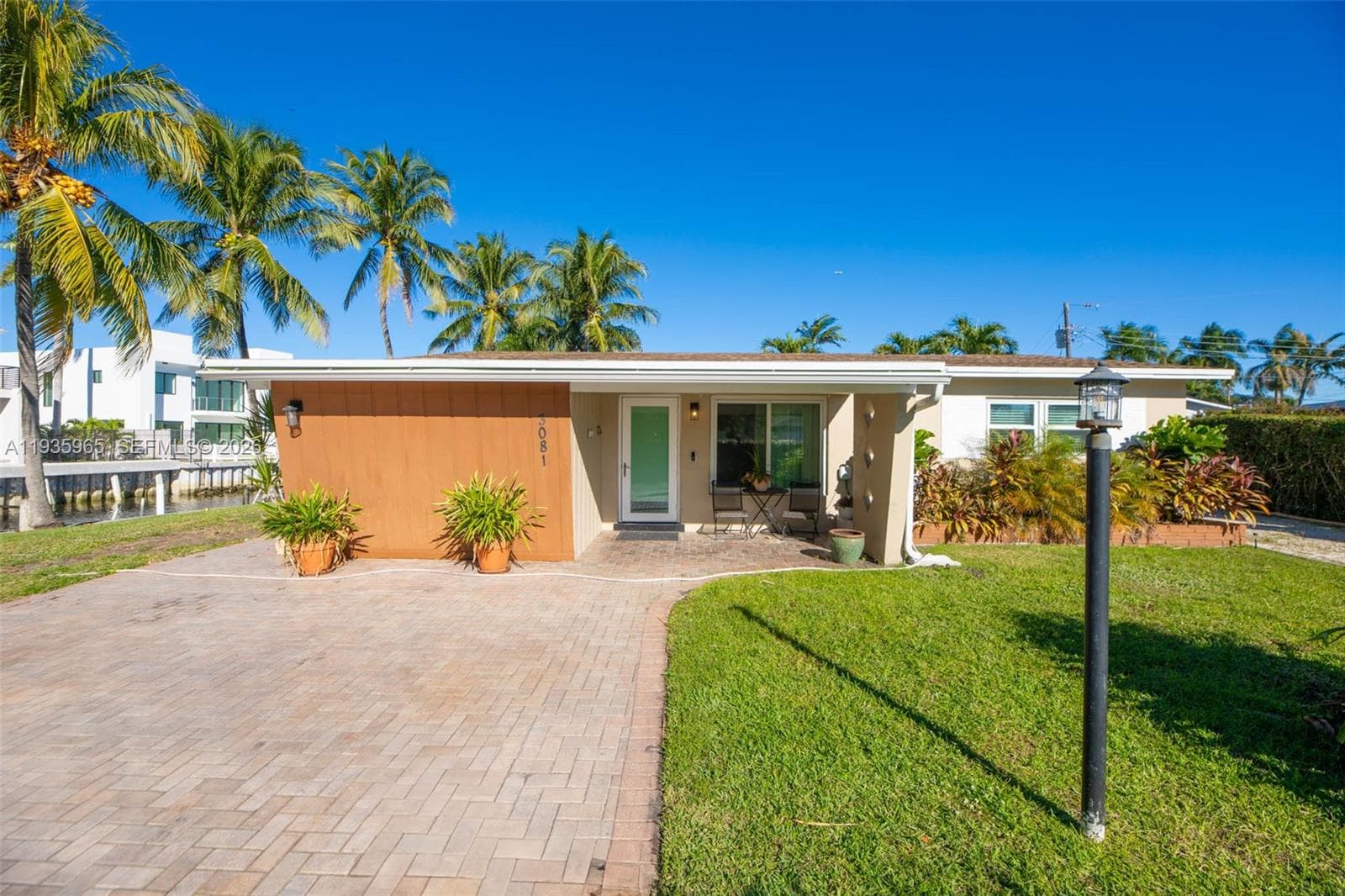 3081 46th Ct photo 11