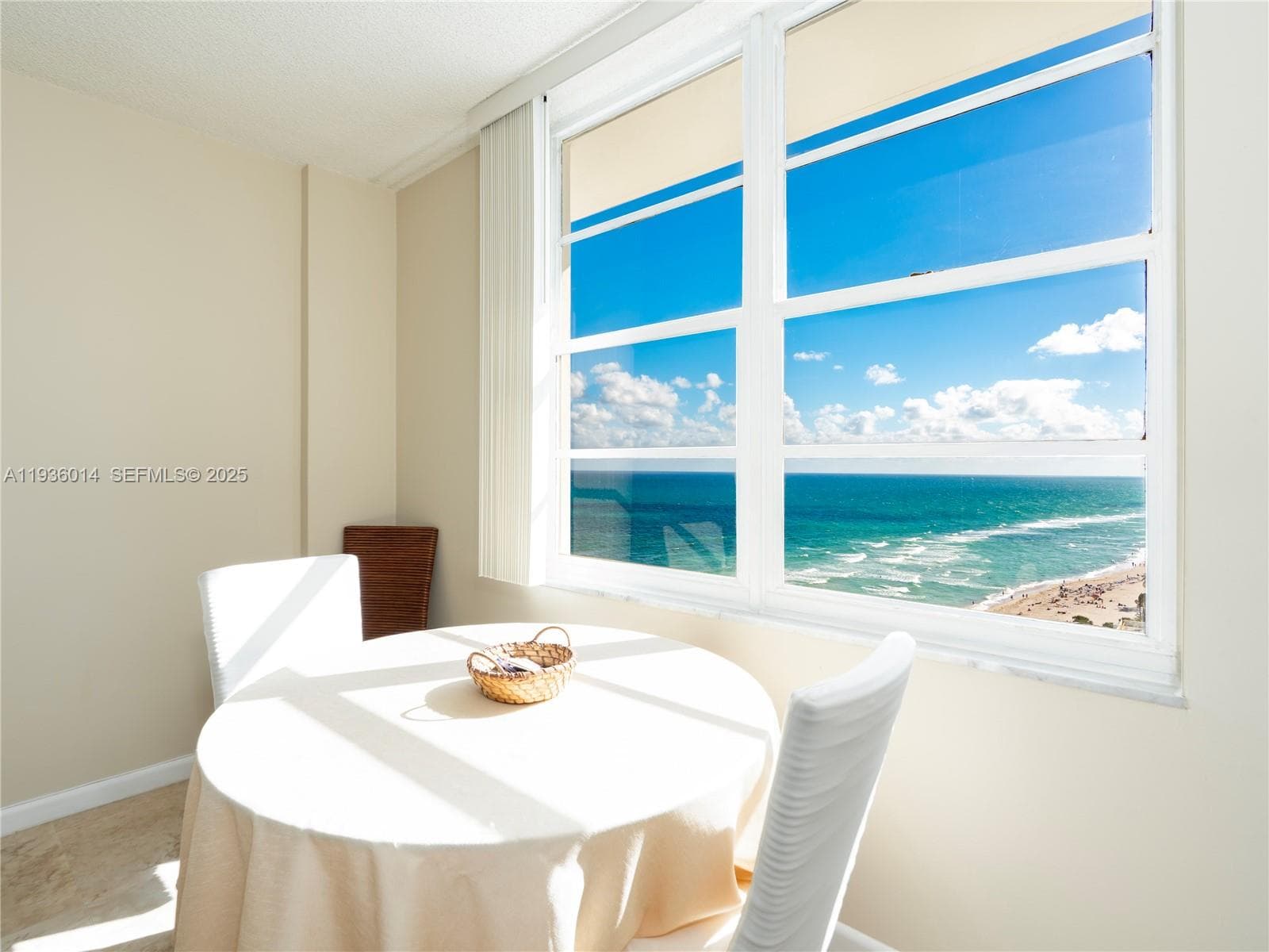 3725 Ocean Dr 1606 photo 12