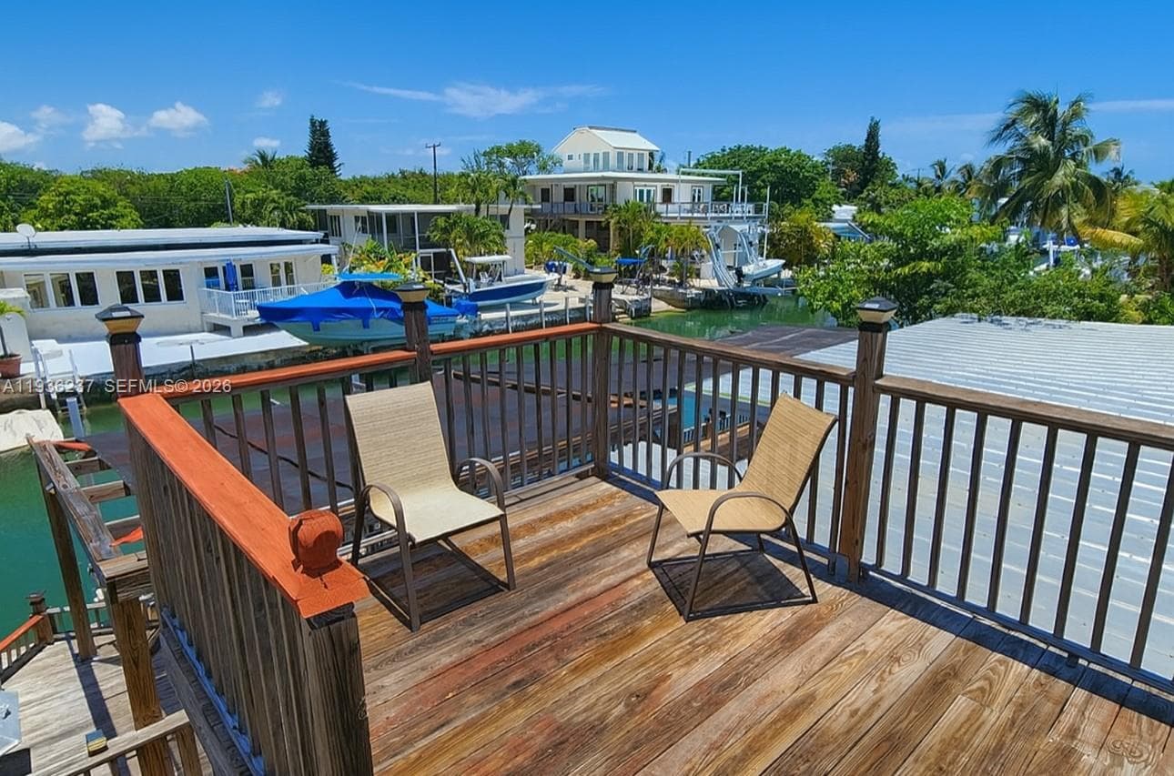 715 Caribbean Dr E photo 13