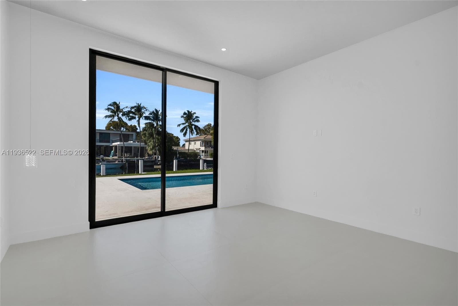 13200 Bayshore Dr photo 18