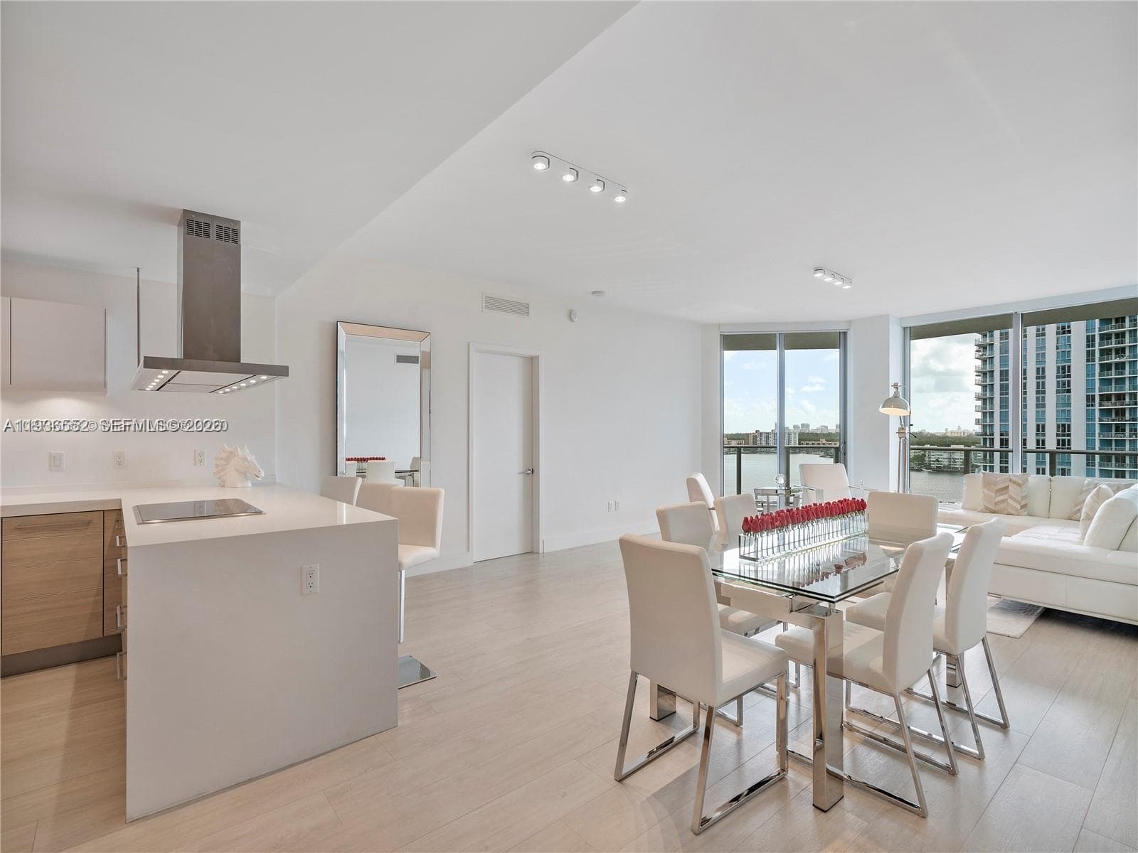 17301 Biscayne Blvd 1105 photo 12