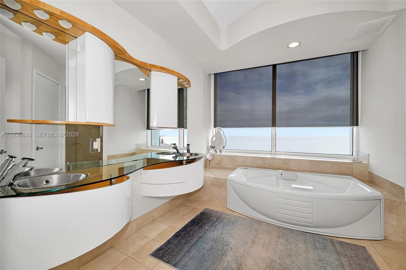 18101 Collins Ave 1609 photo 22
