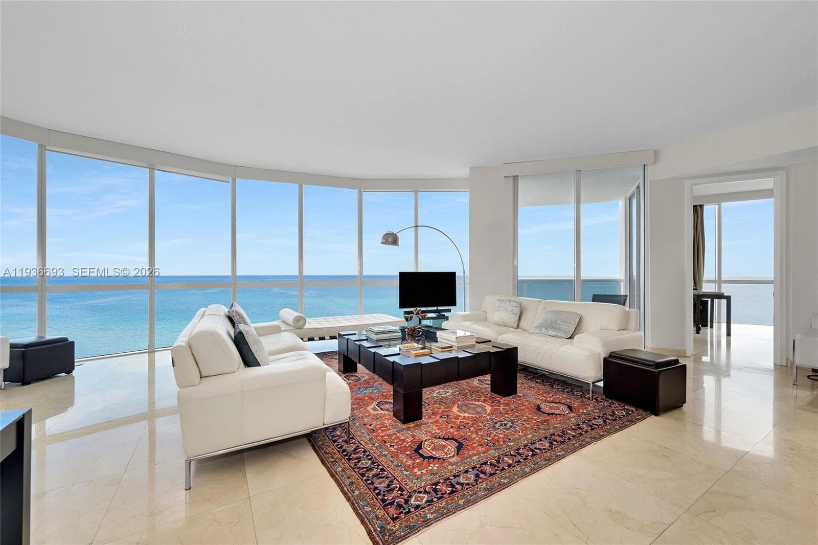 18101 Collins Ave 5