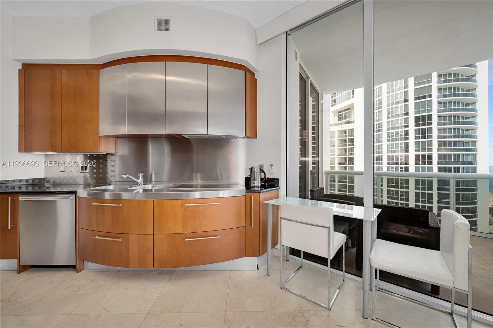 18101 Collins Ave 1609 photo 14