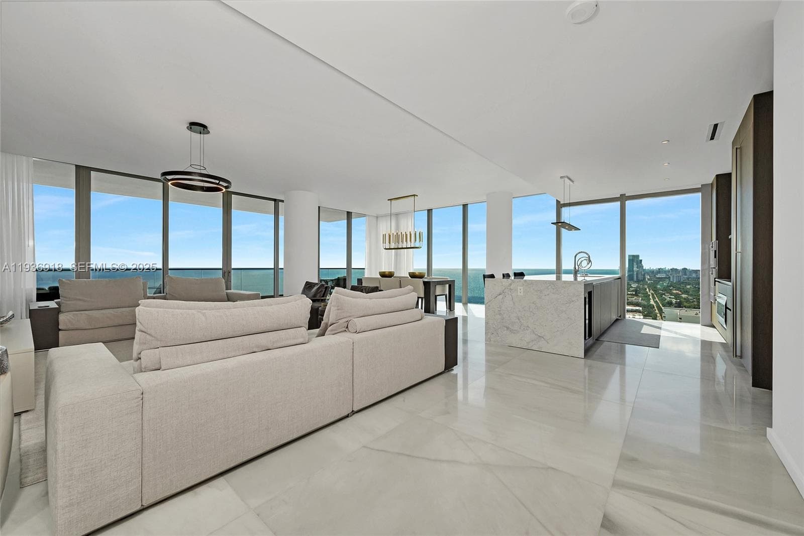 2000 S Ocean Dr 30B photo 1