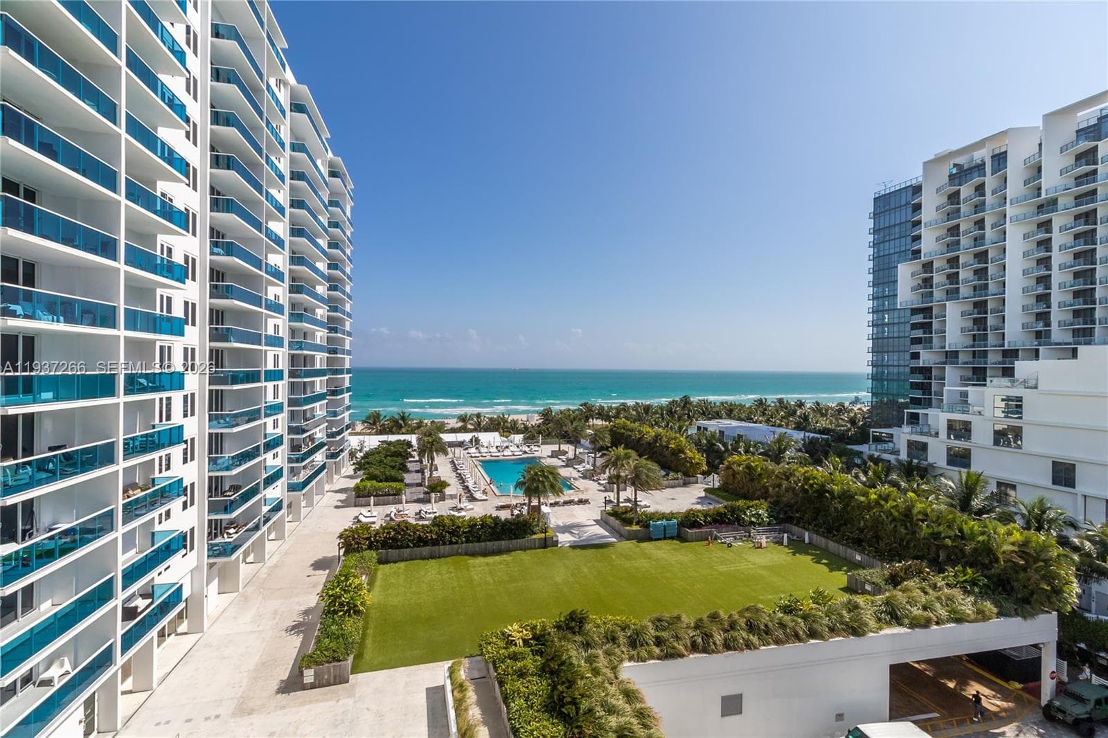 2301 Collins Ave 1038/1039 photo 10