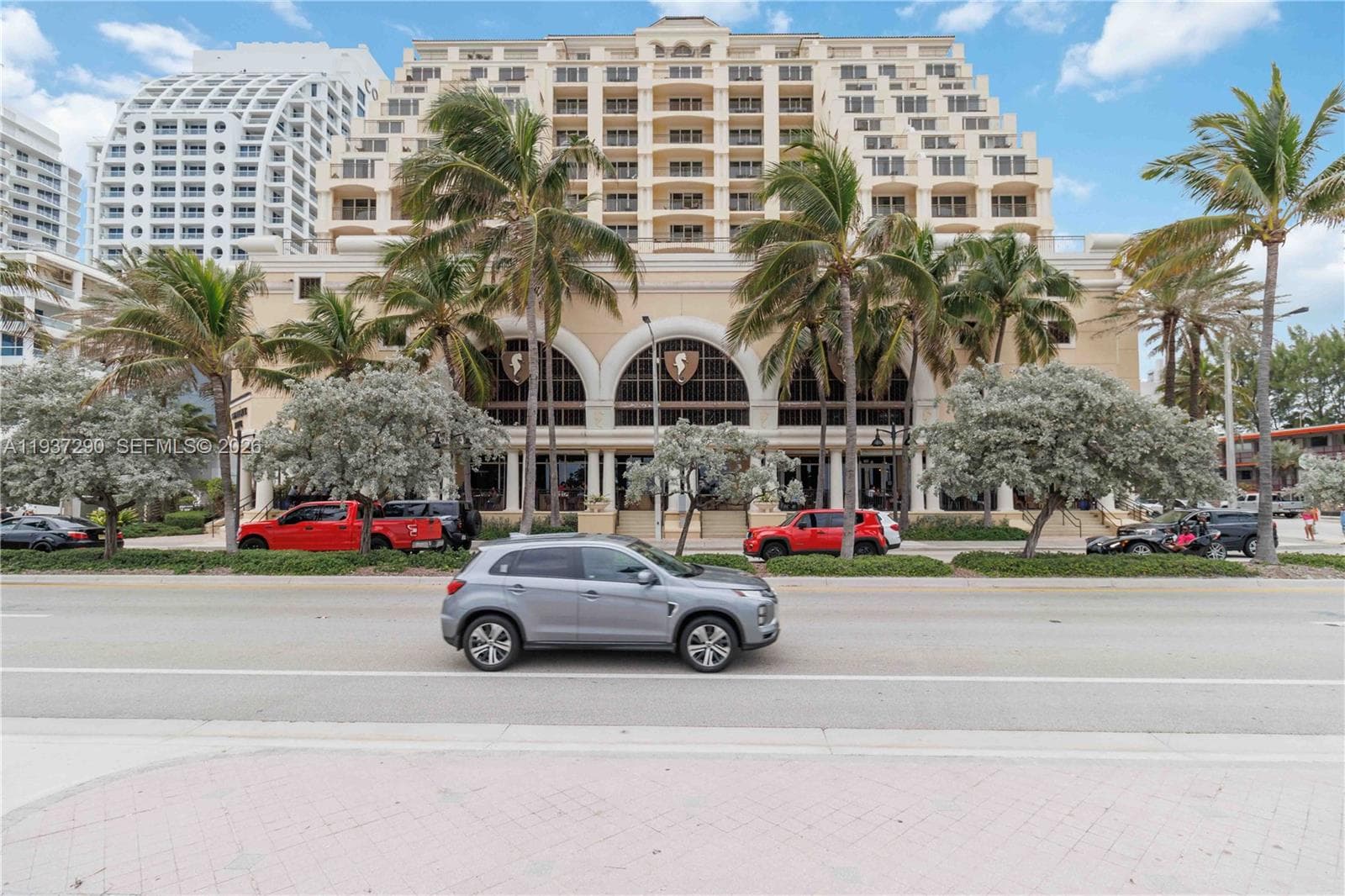 601 Ft Lauderdale Beach Blvd 1