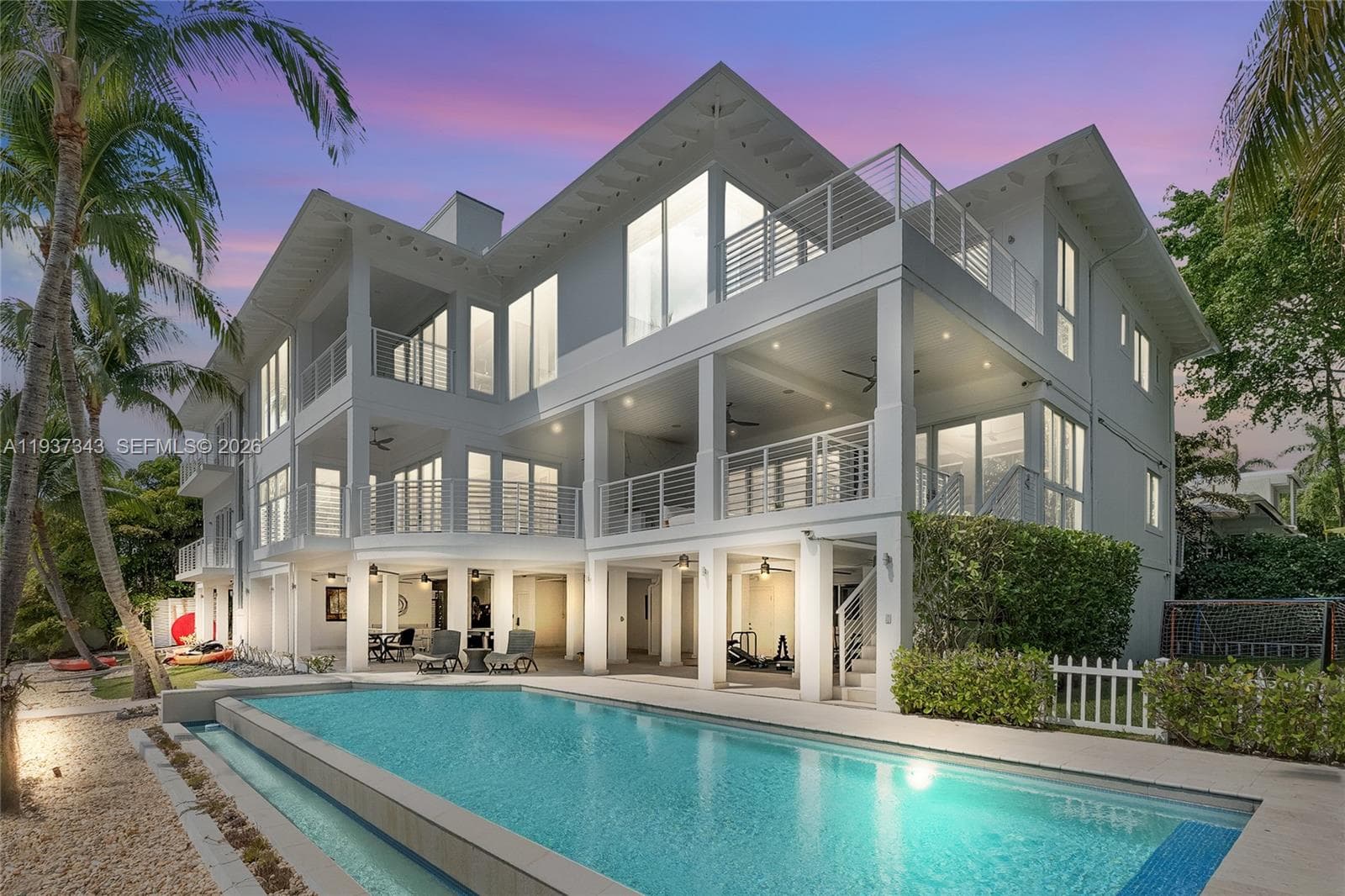 3835 Carole Ct 4