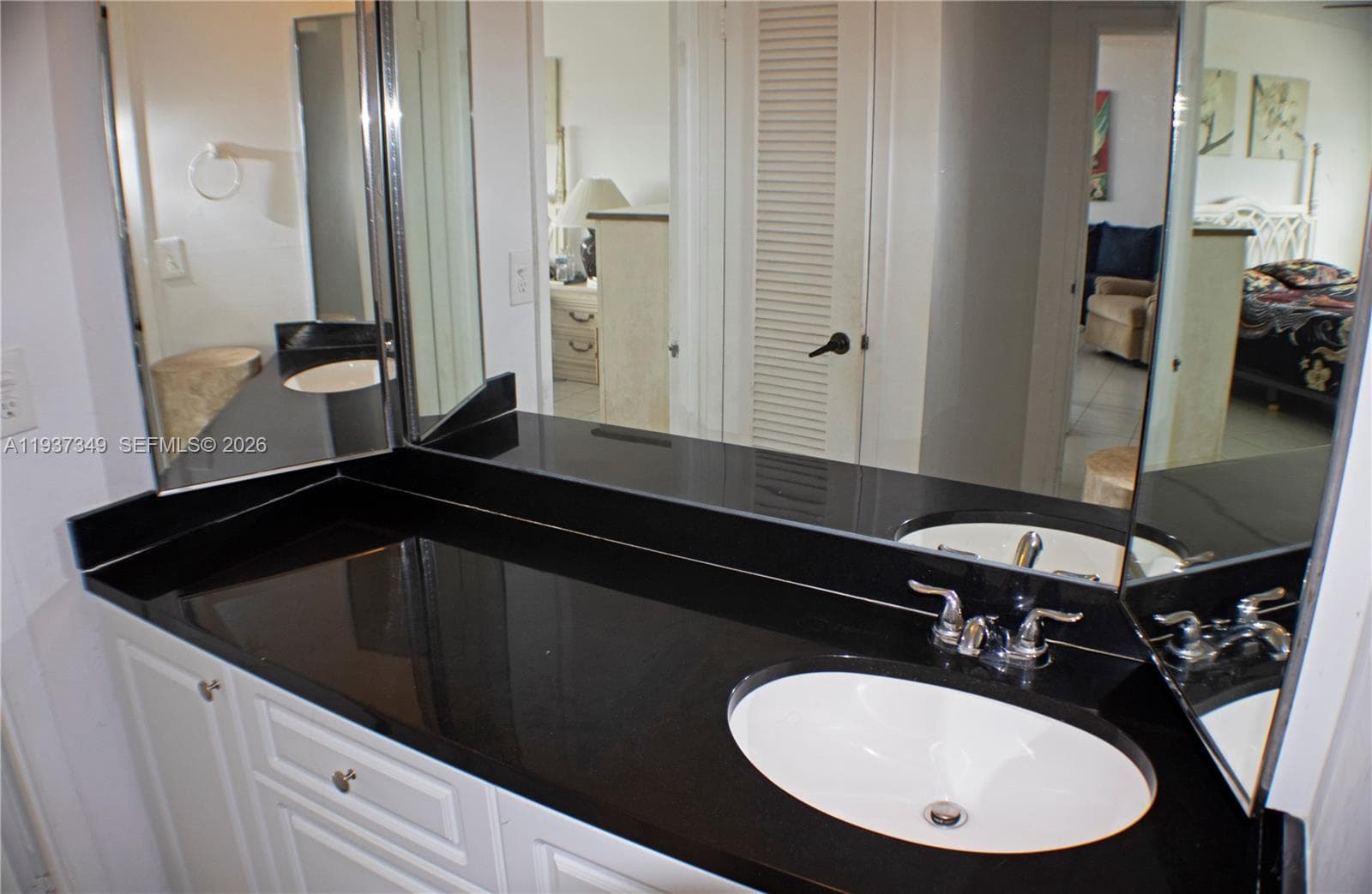 9511 Collins Ave 1108 photo 6