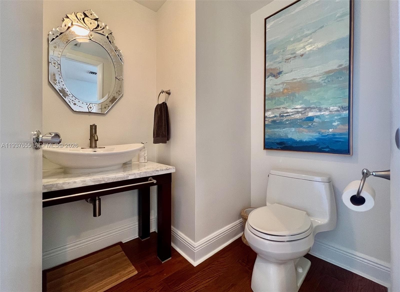 1850 Ocean Dr 1004 photo 15
